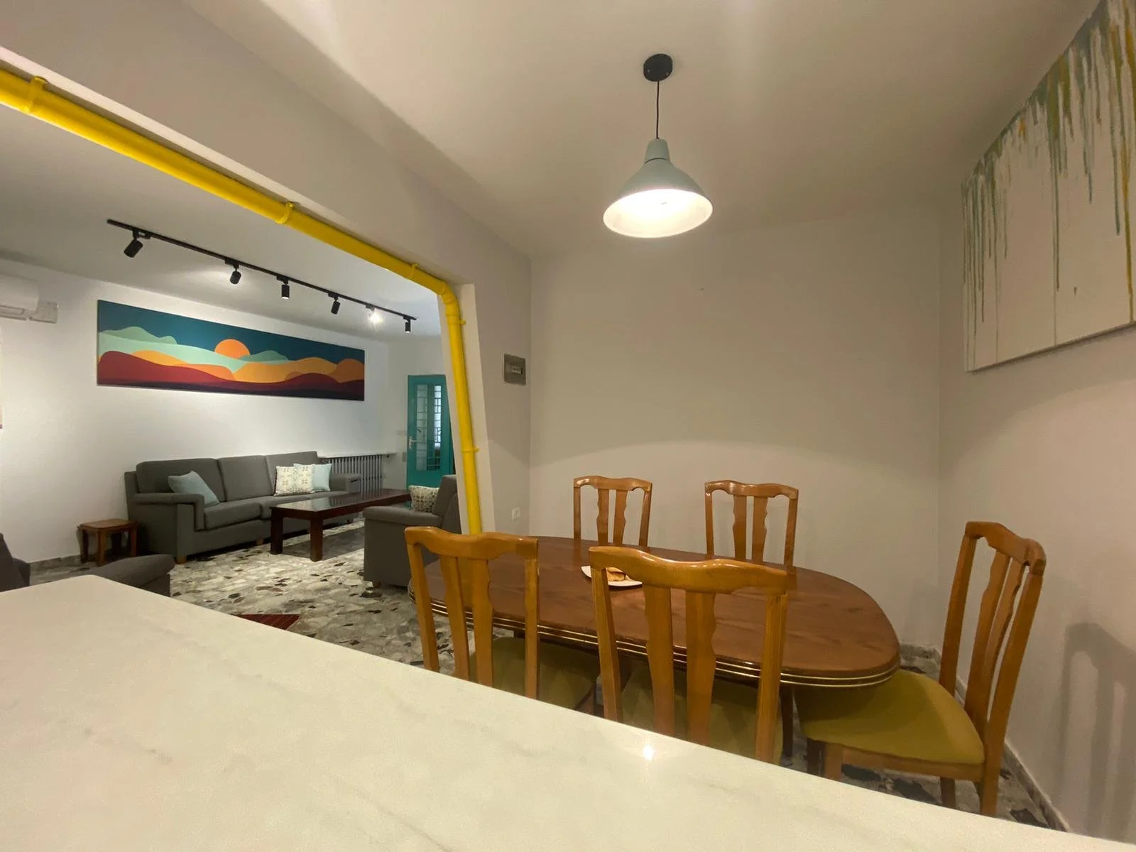 52333735-f99c-451d-977d-de51b32c4bcd.jfif