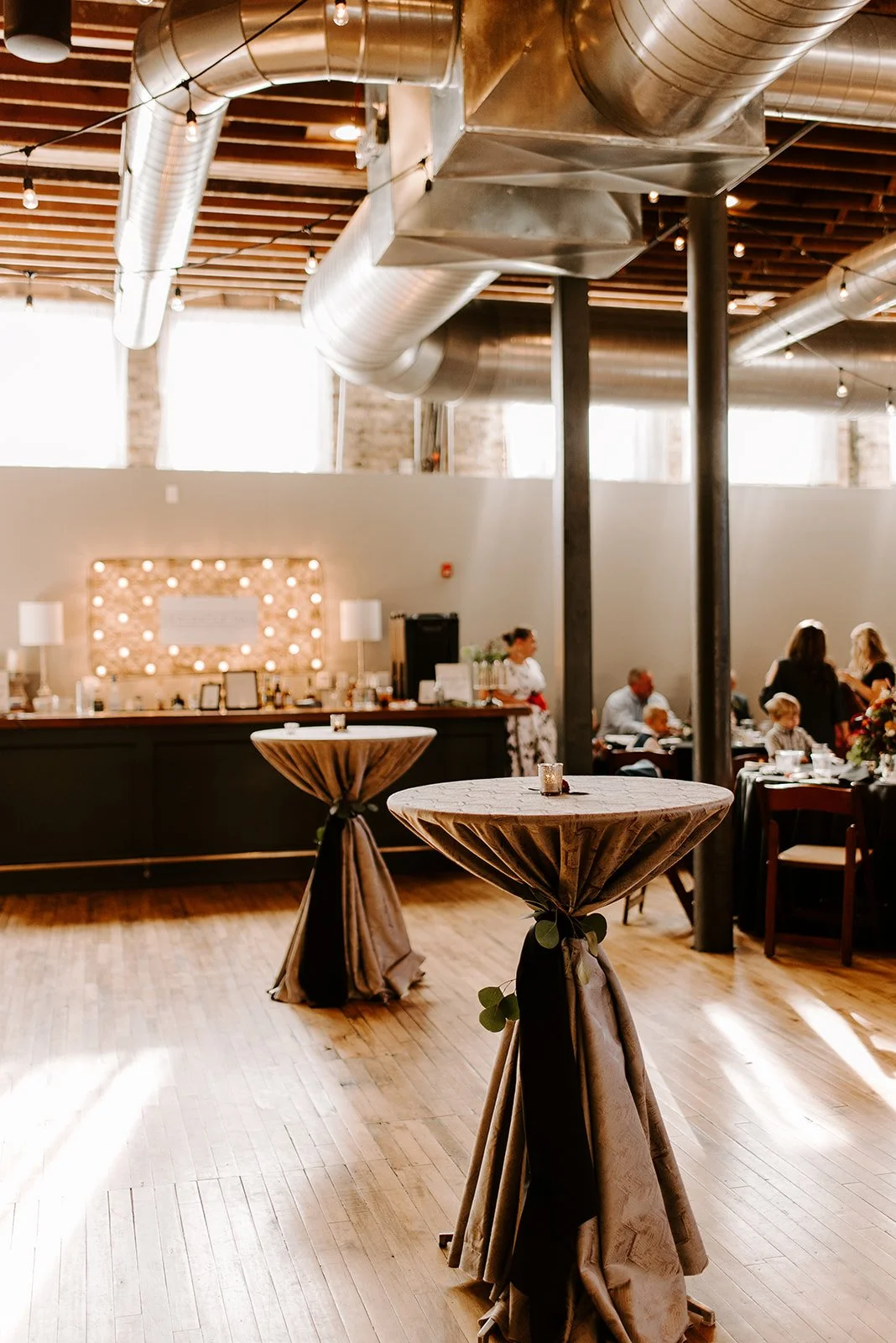 corey-lydia-mercantile-hall-reception-350_websize.jpg