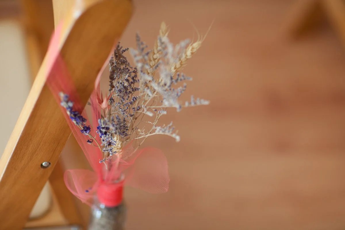 CourtneyBrett-BellesThistles_002.JPG