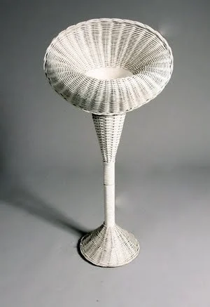 VINTAGE WICKER  (3).jpg