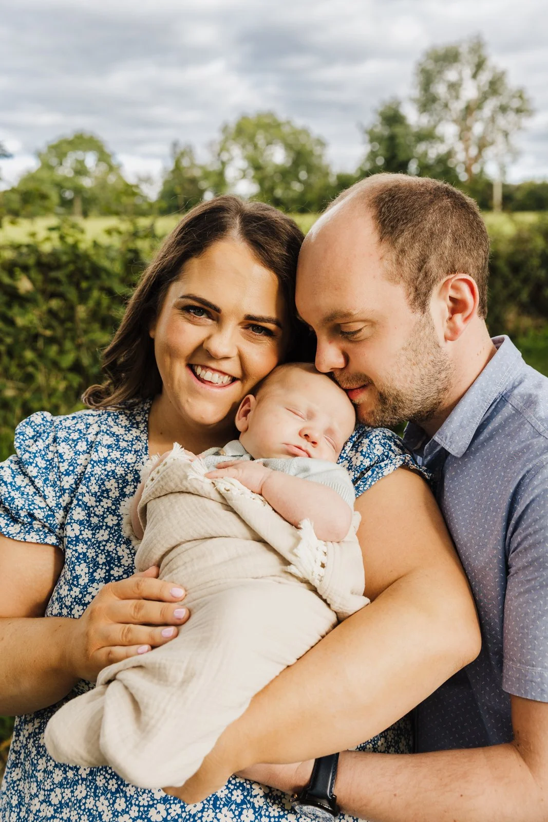family photo with newborn