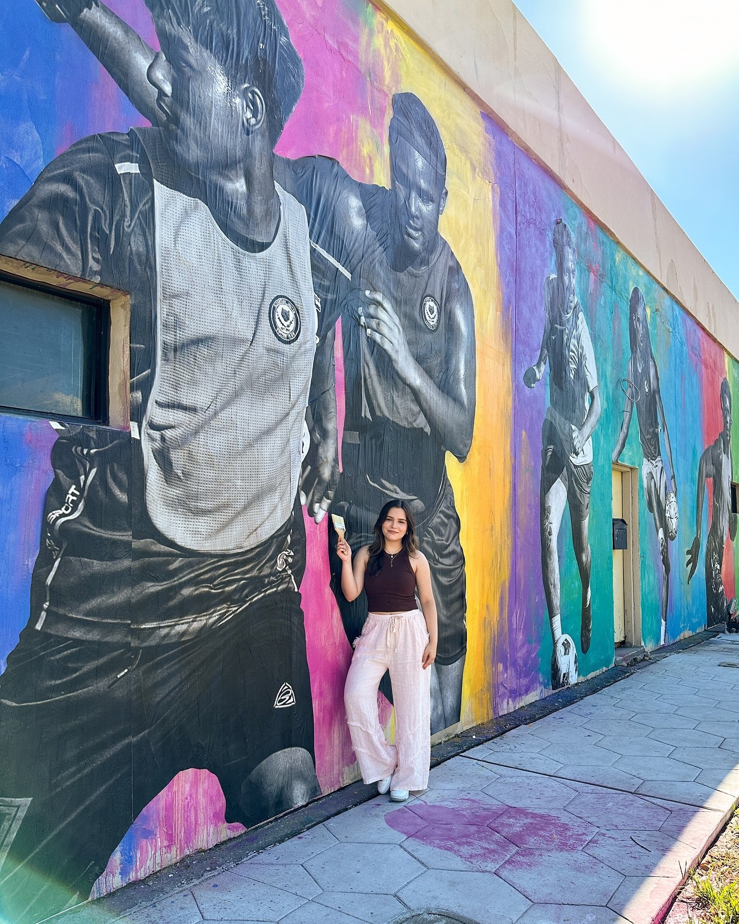 Thank you @folioweekly for this article!🗞️📸

I&rsquo;ve been overwhelmed by all the love and support I&rsquo;ve gotten these past few months❤️ Thank you to @emily_cannon_ for sharing my experience creating these murals! Check out Folio&rsquo;s Augu