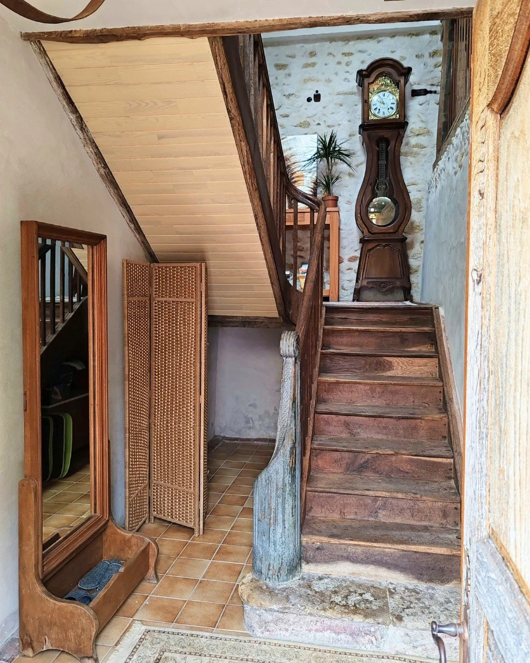 Step inside and make yourself at home!

#SouthOfFrance #HelloPyrenees #PyreneesLife