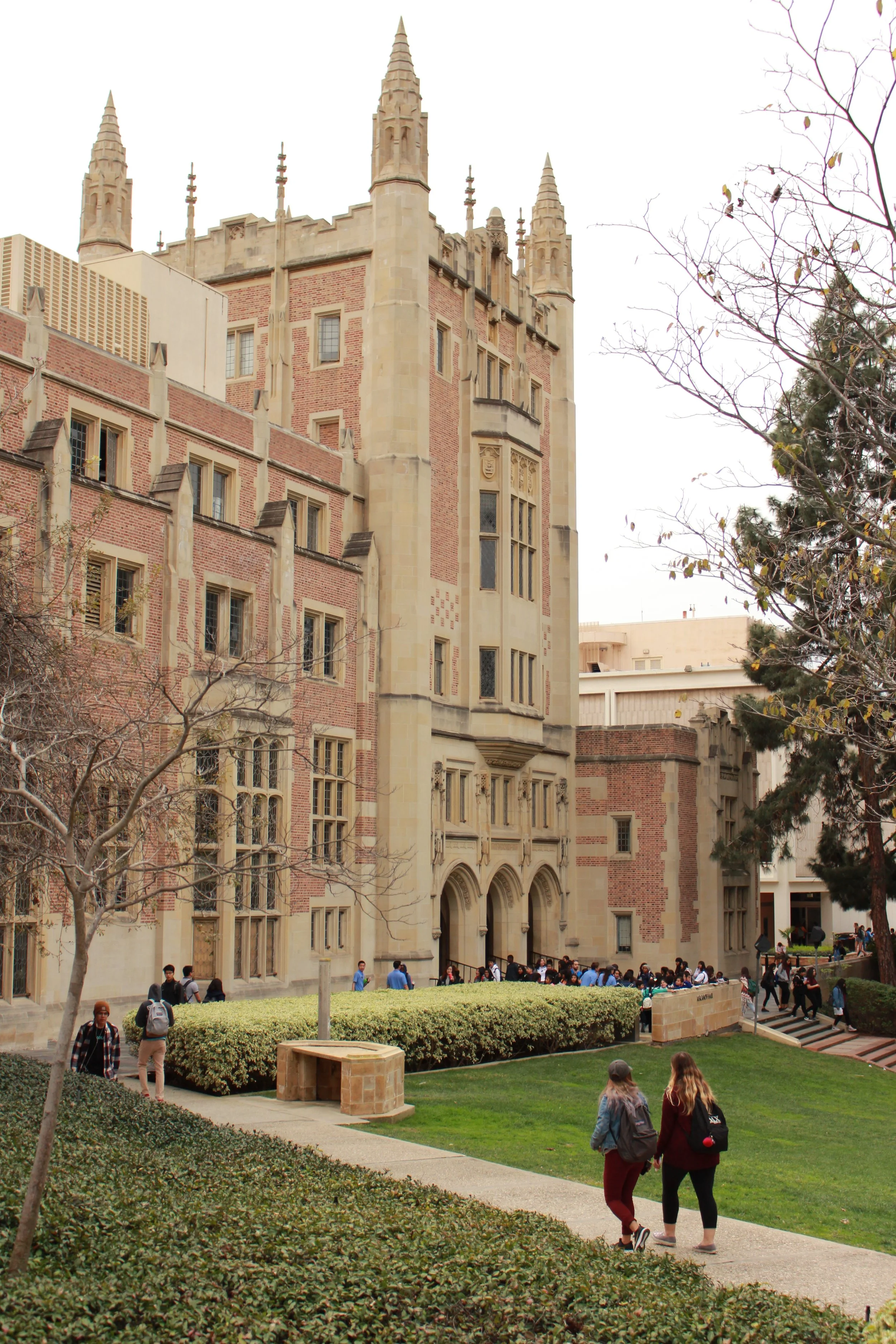 Exterior of Kerckhoff Hall at UCLA