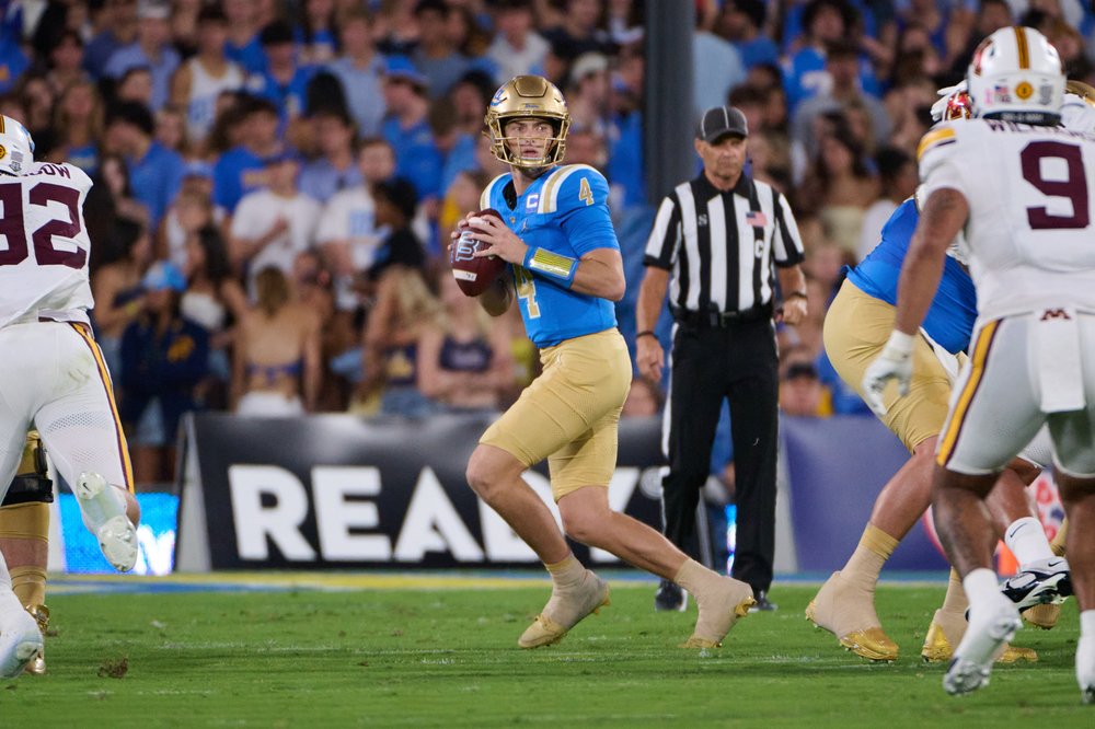 UCLA QB — ASUCLA