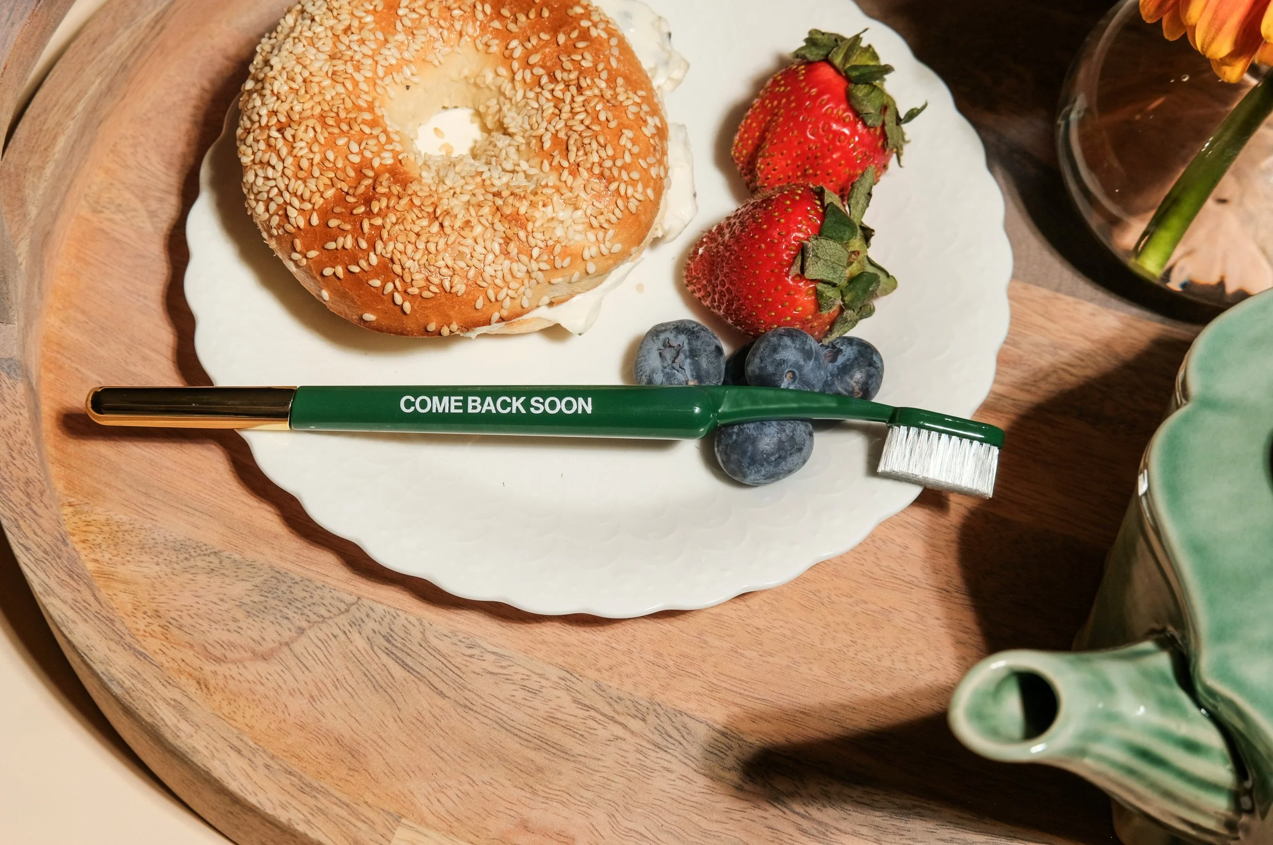 TRASK_GuestHouse_ComeBackSoon_FlatLay_01.jpg