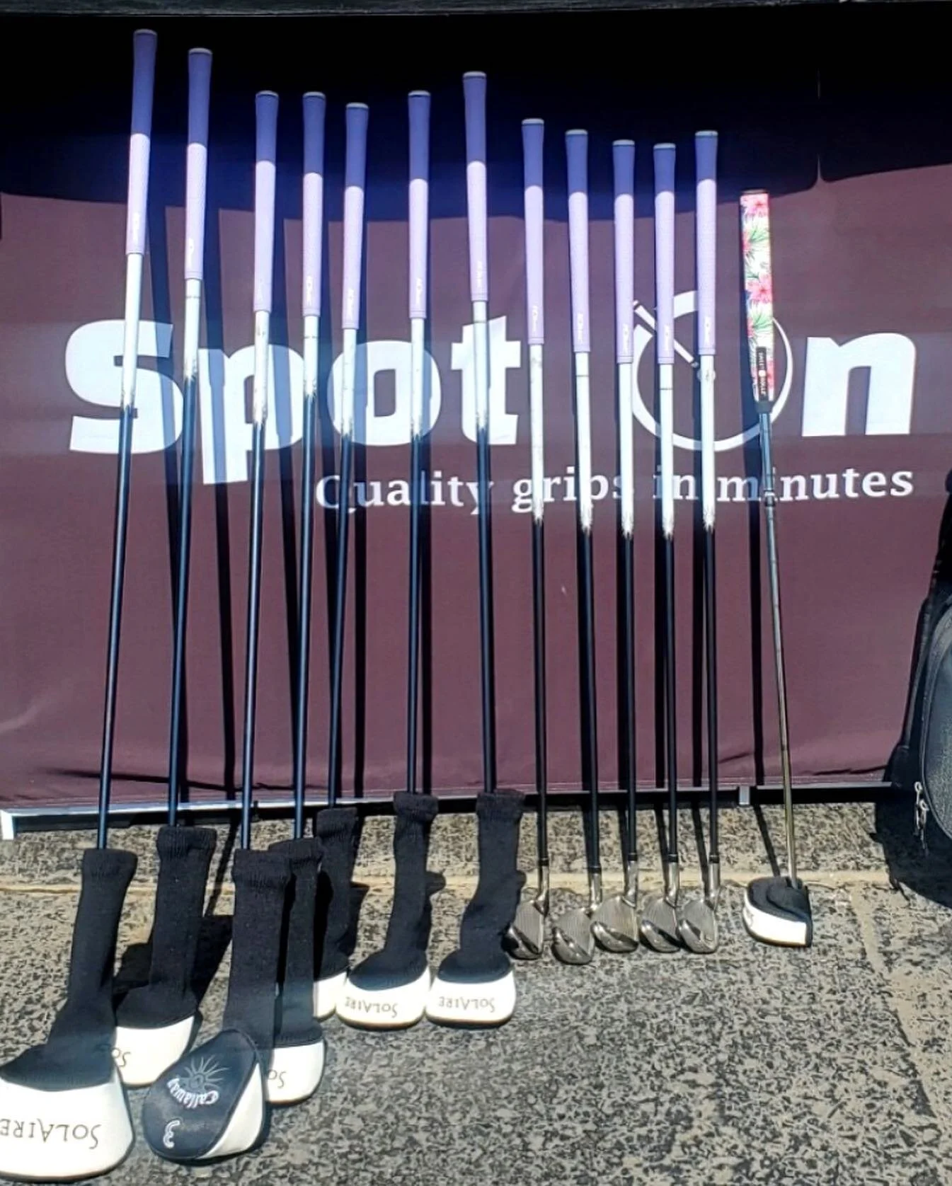 I am so in love with this lavender @iomicusa Sticky 1.8 set, and the pistol putter from @sweetrollzgolf is the cherry on top. The best trick for maintaining long-lasting Iomic grips? Windex! It will clean and restore them to like-new sticky glory! #s