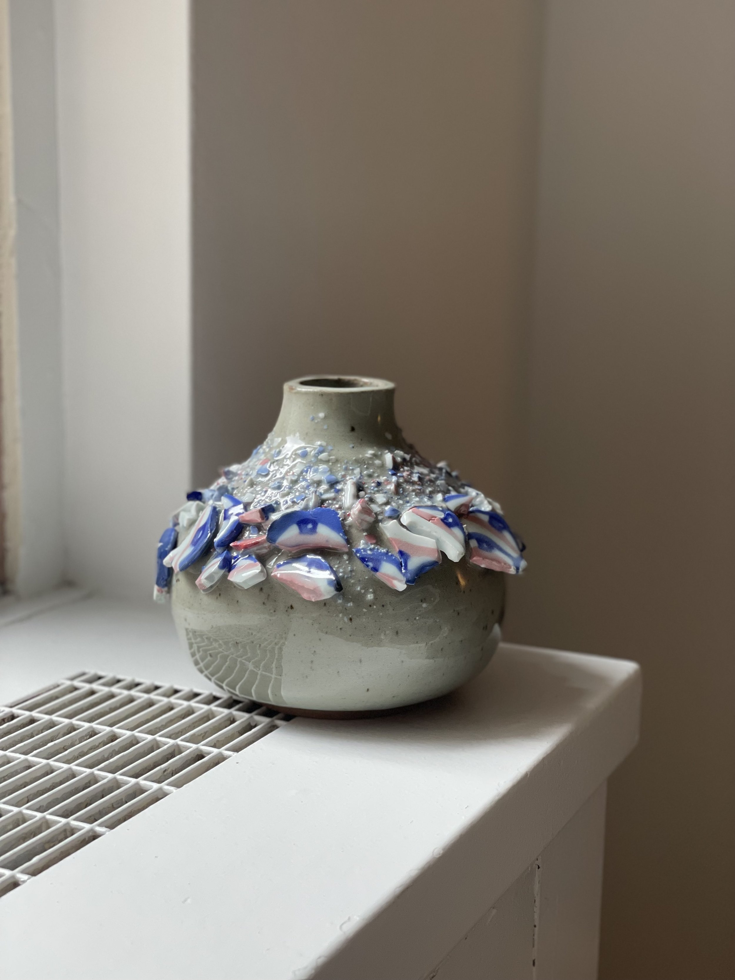 Confetti Vase 04