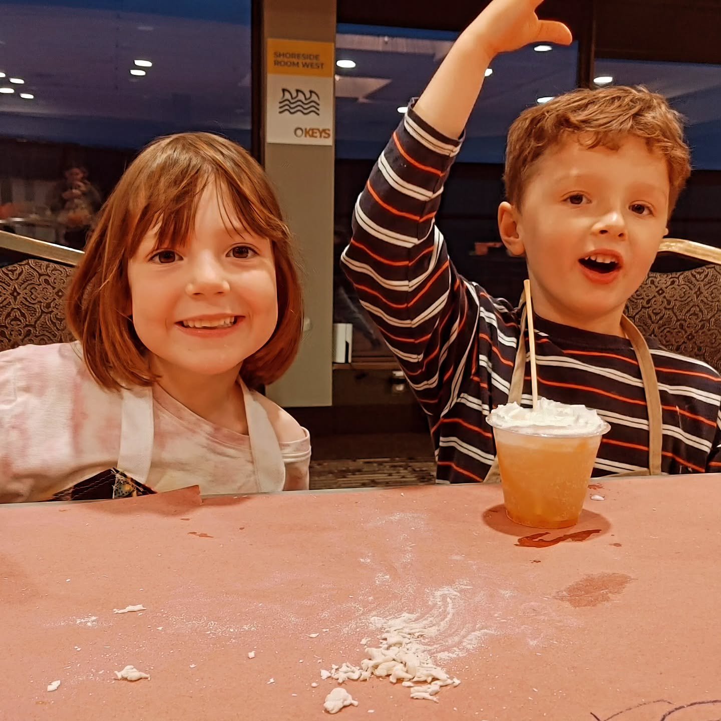 Slurping up Butterbeer? 😀
Cleaning up? 😑

Kid class fun - more classes posted for November &amp; December! 

Newsletter coming out shortly! Not on the list? Sign up on our website www.cravinkingston.com

#FoodiesOfInstagram #ygk #cookingclasses #ki