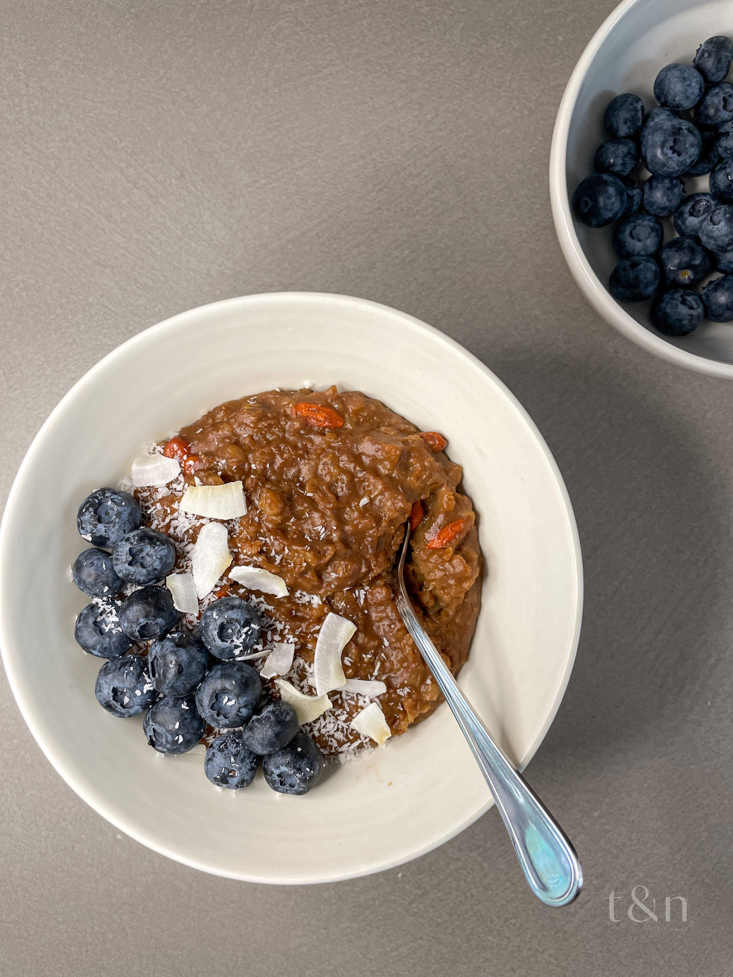 Chocolate Peanut Butter Porridge Oatmeal Recipe