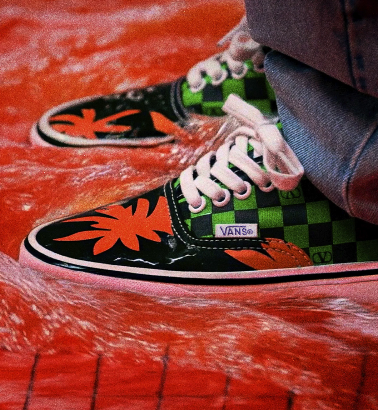 ARTACRE VANS VALENTINO IA .png