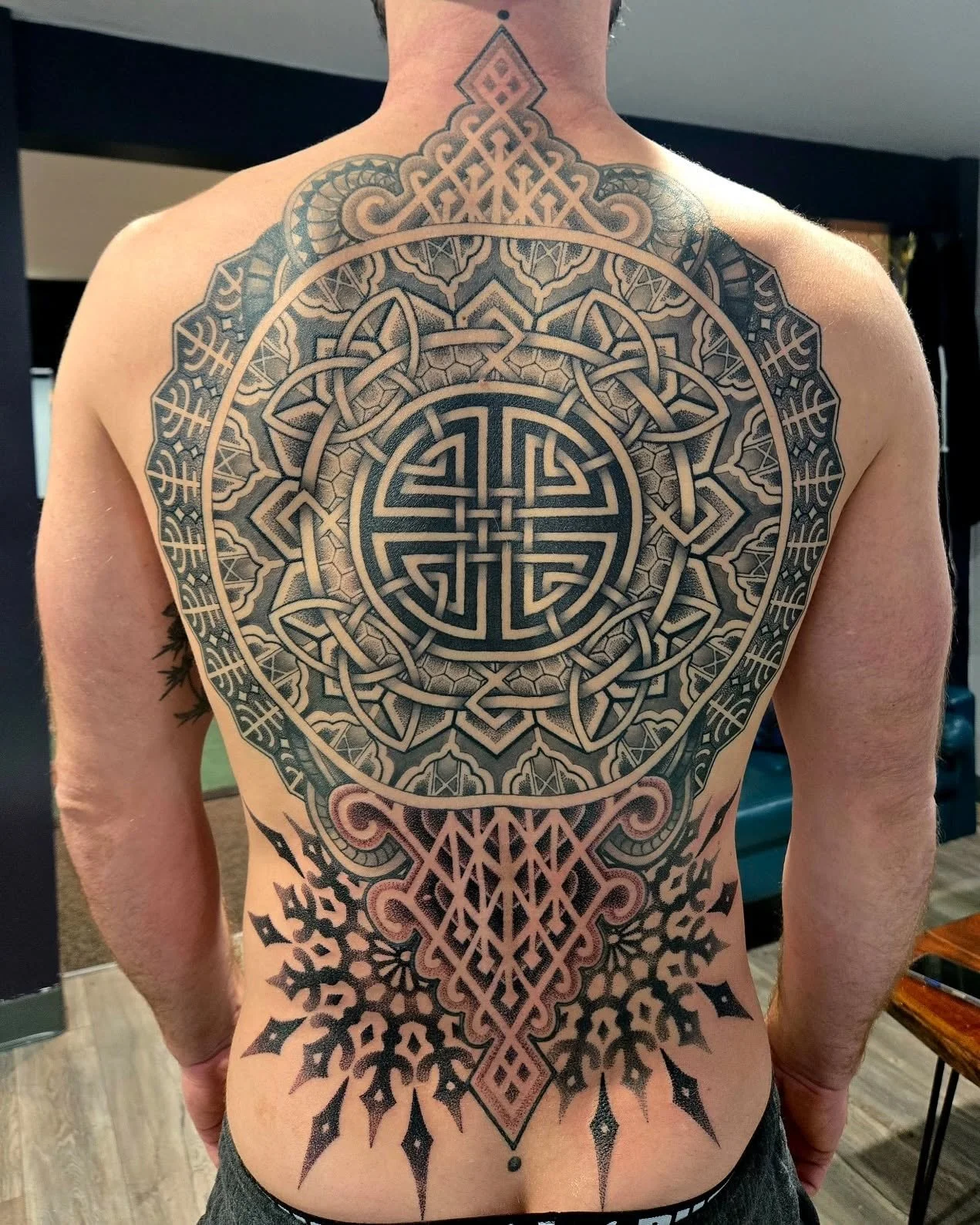 594008980_1346677557470485_7259799723856961108_n.jpg