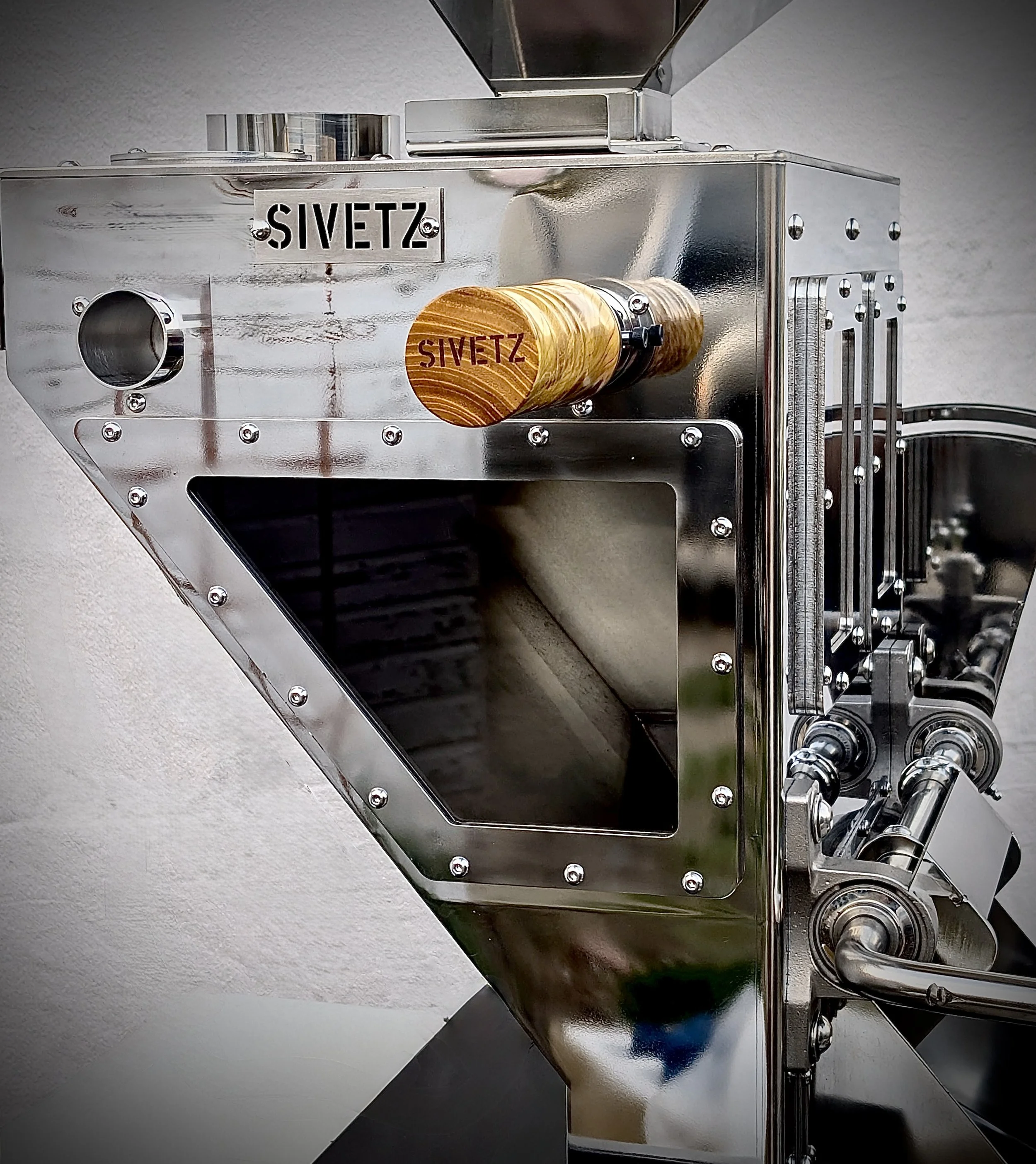 SRM9E with logo final.jpg