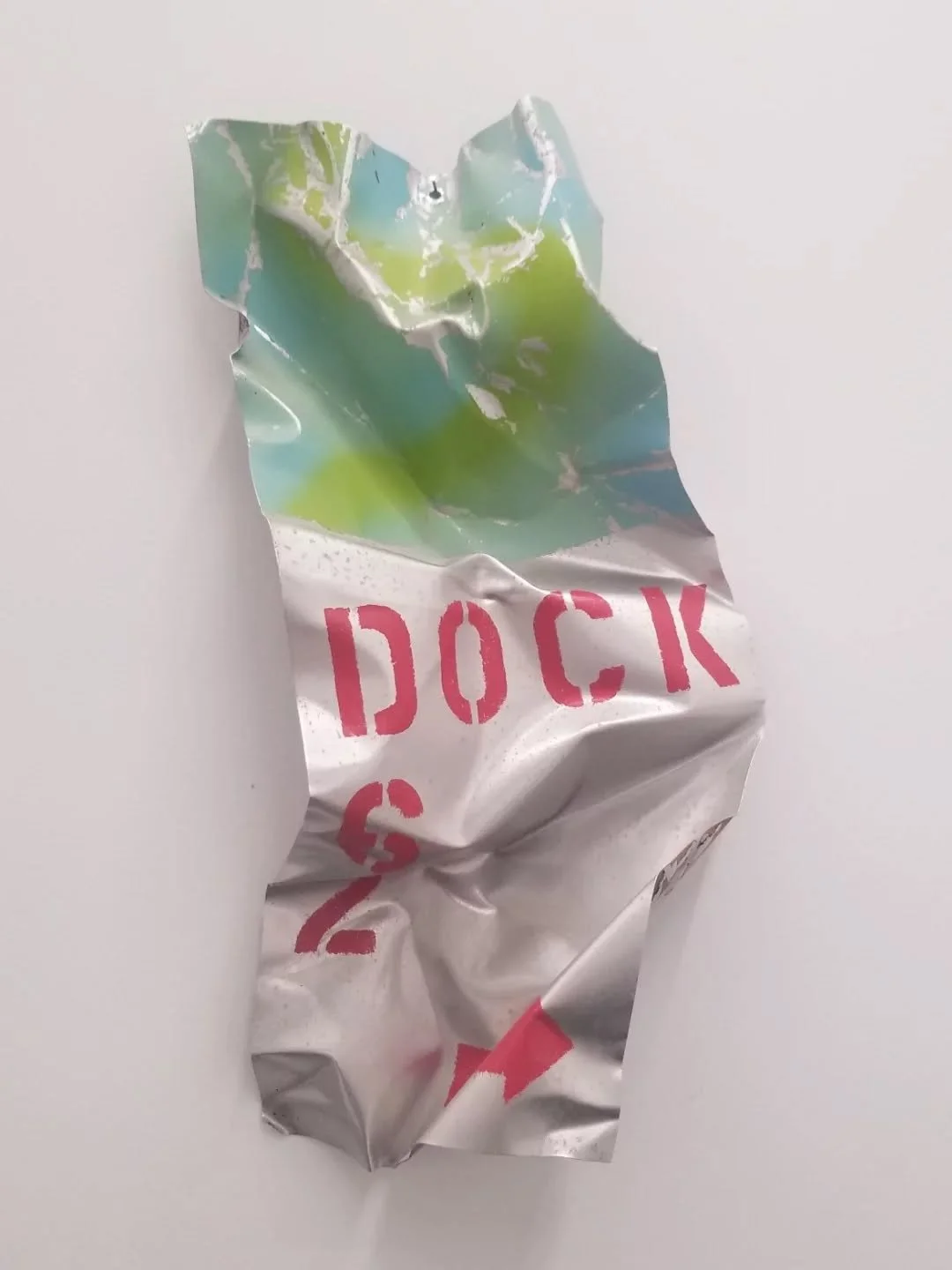 Dock 62, front and back: Christophe Leroux's aluminium wall sculptures are on view in the Annex at XELA Institute on Art! Stop by to take in their beautiful presence in person!

#artlover #artstudio #museum #multimedia