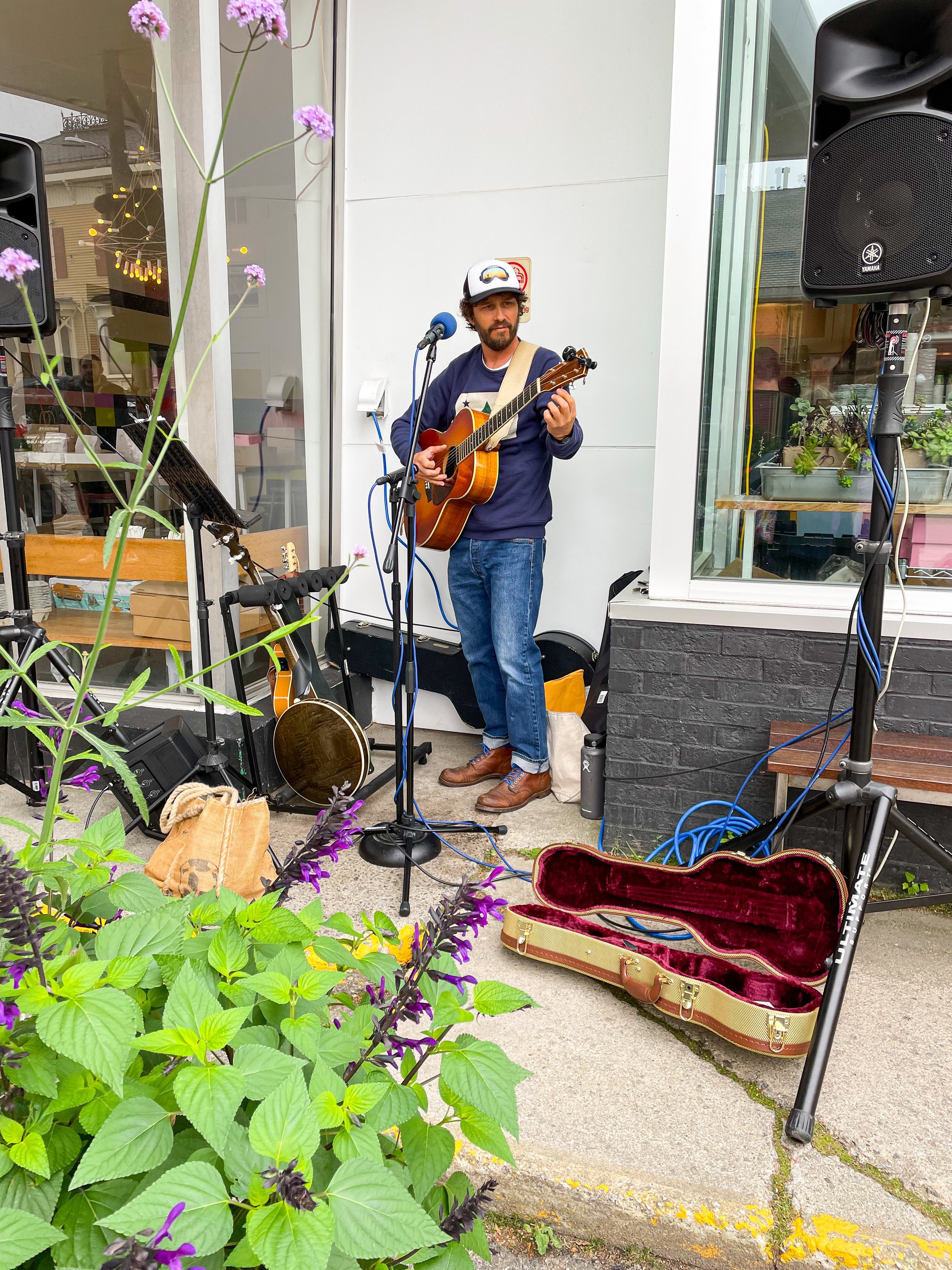 Abe Whittaker Music at Sugarloaf on the Beach