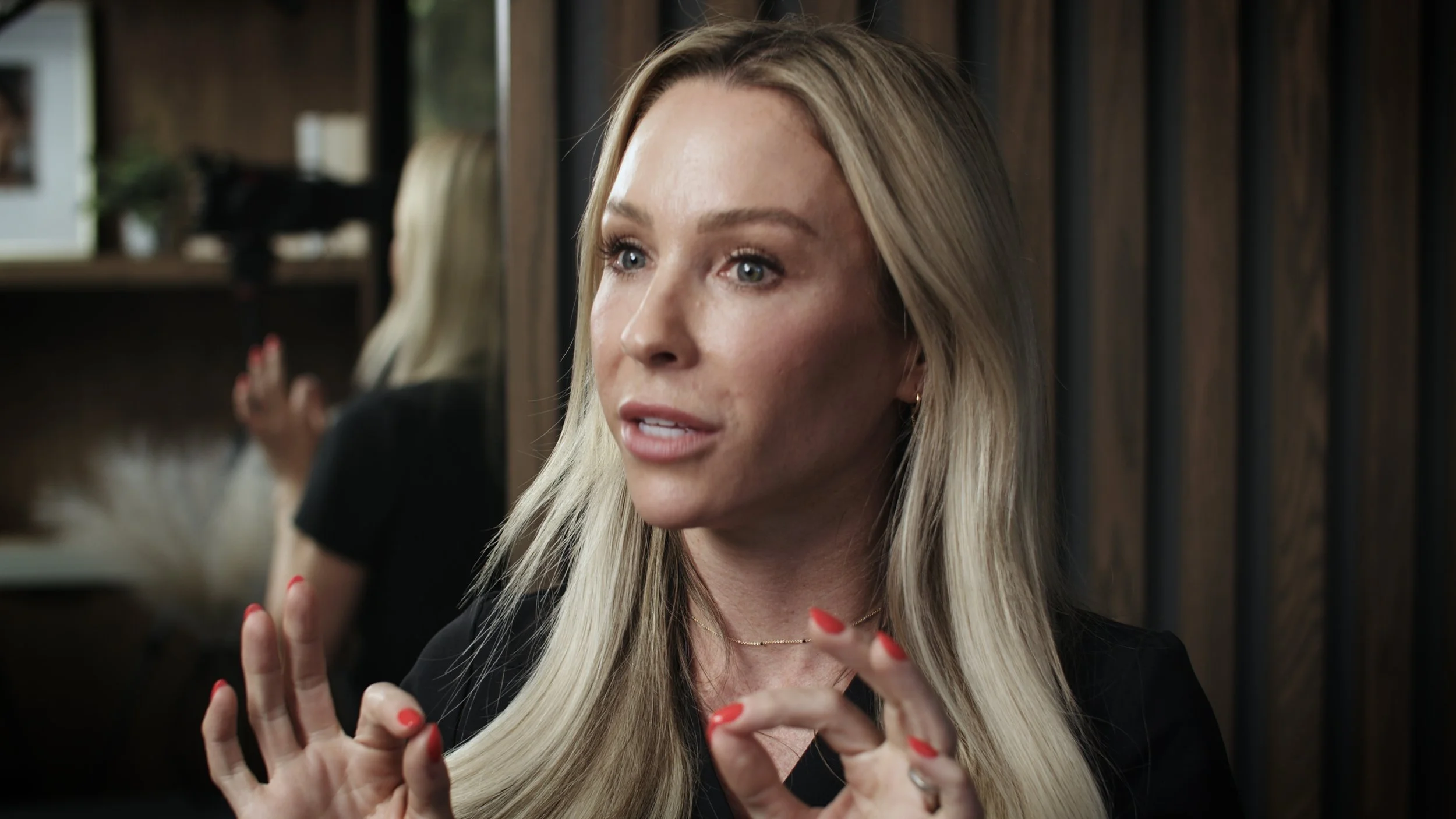 LOBBY LOOP.00_00_31_11.Still001.jpg