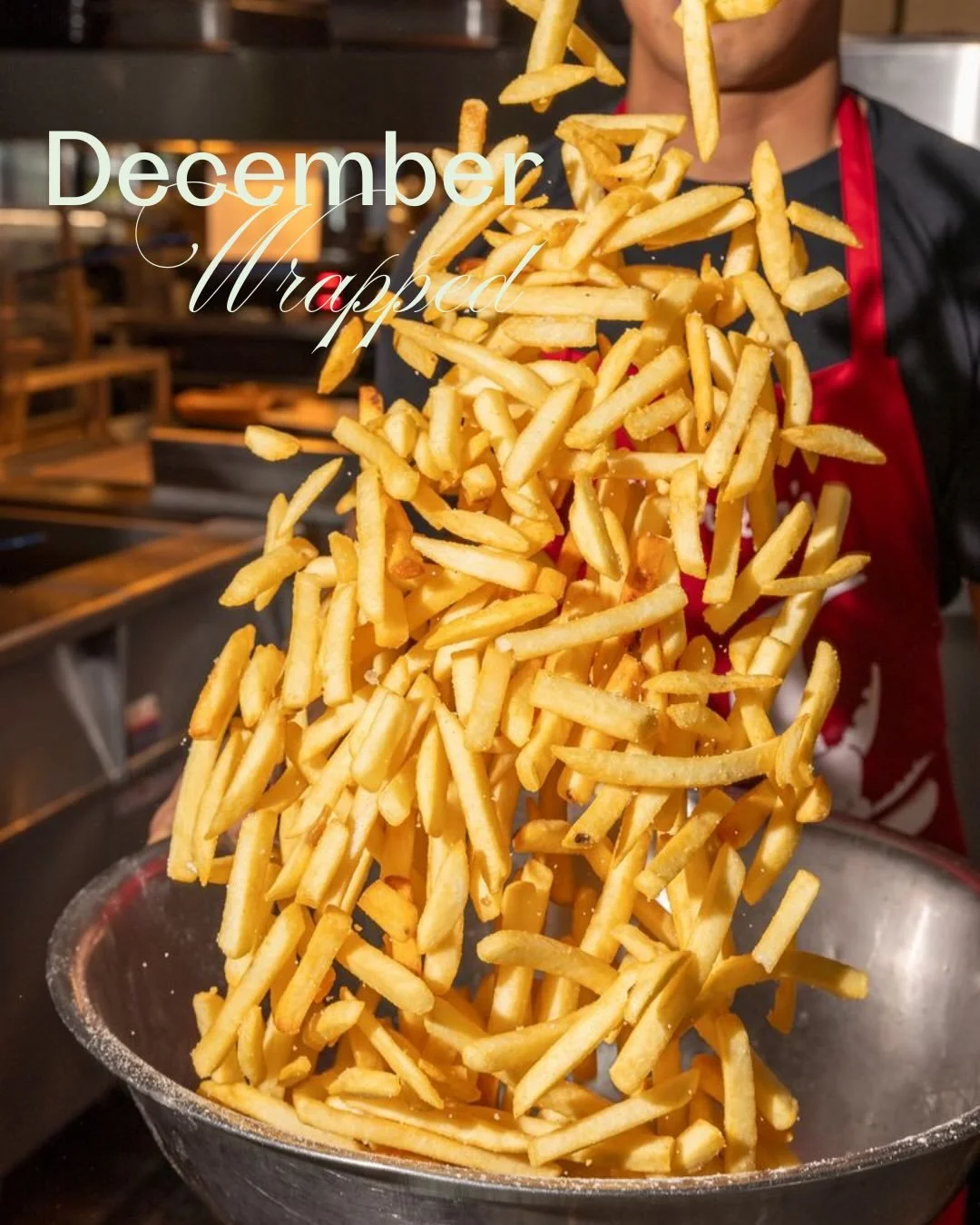 December, done and dusted.

Summer finally showed up. Sunnier days and a few scorchers so straight to @chichogelato to cool off, @ronniesslices for pizza on the beach and @barvinoperth for oysters with @gerald.fraser. 

Seasons Eatings took us to @te