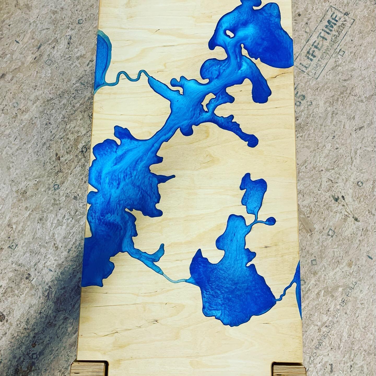For awhile now I&rsquo;ve been wanting to use Epoxy Resin for a river pour.  Instead of buying a really nice piece of wood I used left over Baltic Birch scraps for this Upper Saranac Lake coffee table