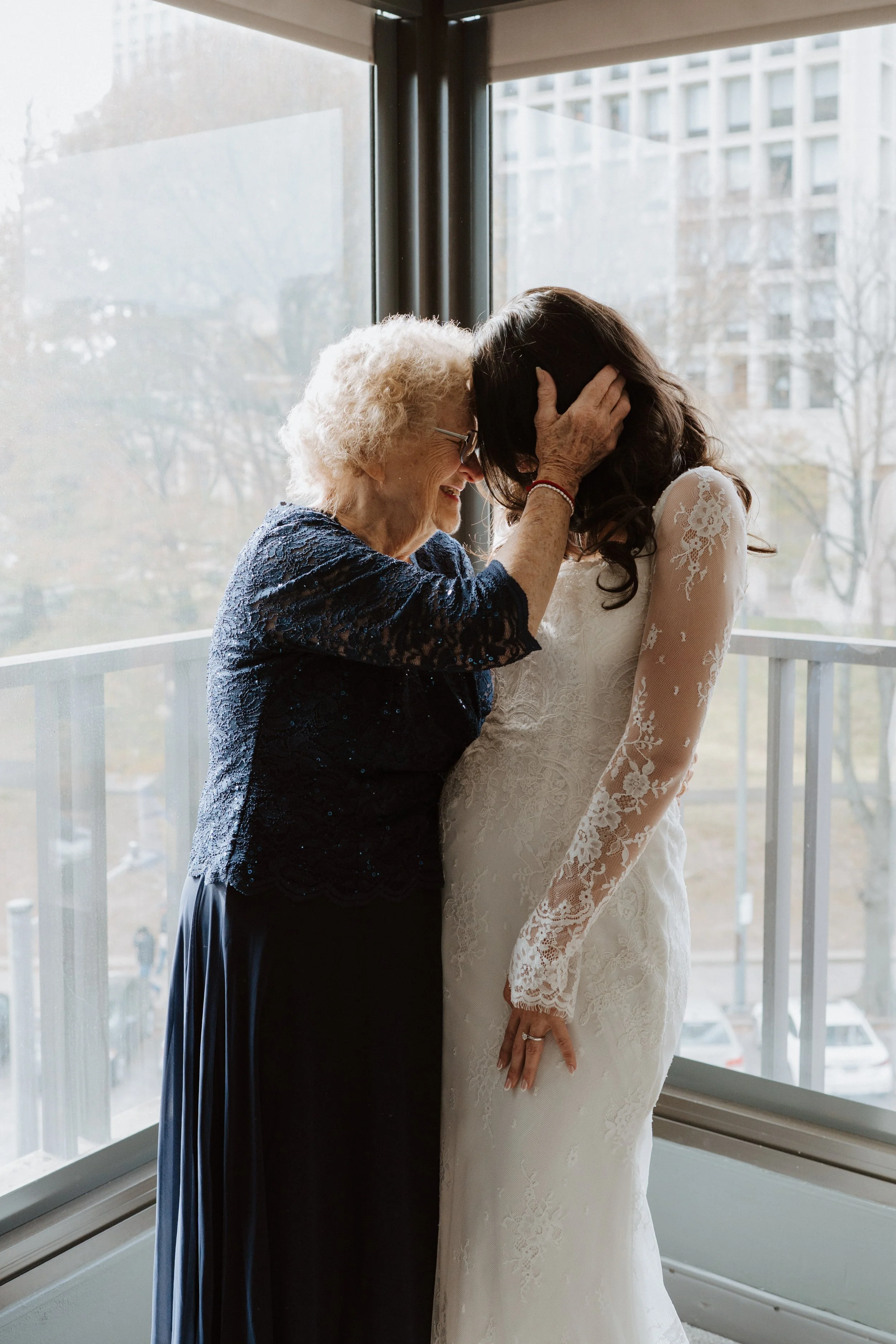 Kirsten and Colin Wedding Preview-6.jpg
