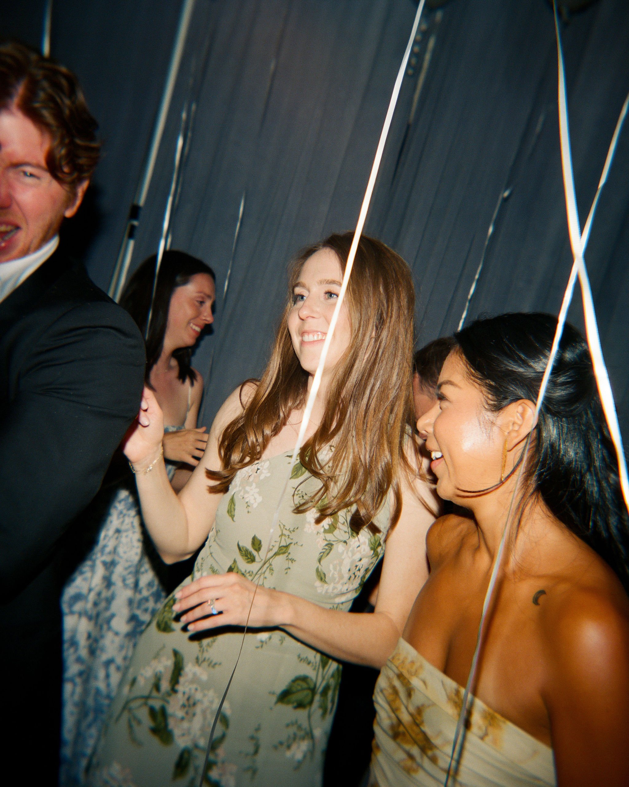 Admirals-House-Wedding-Seattle-Photographer-019.jpg