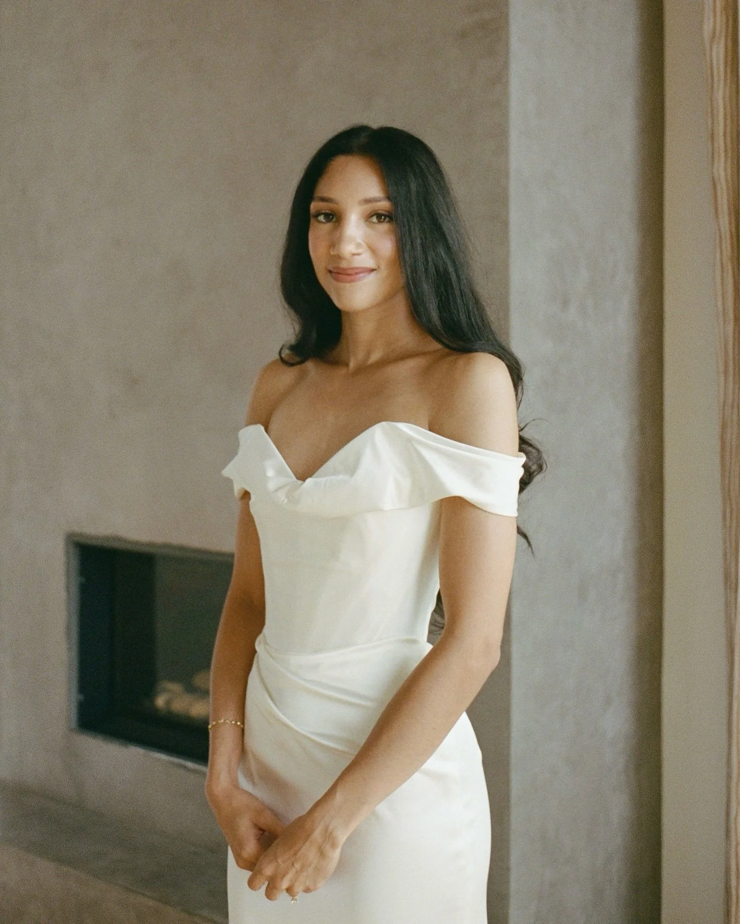 Brianna on her wedding day in Big Sur 🦢