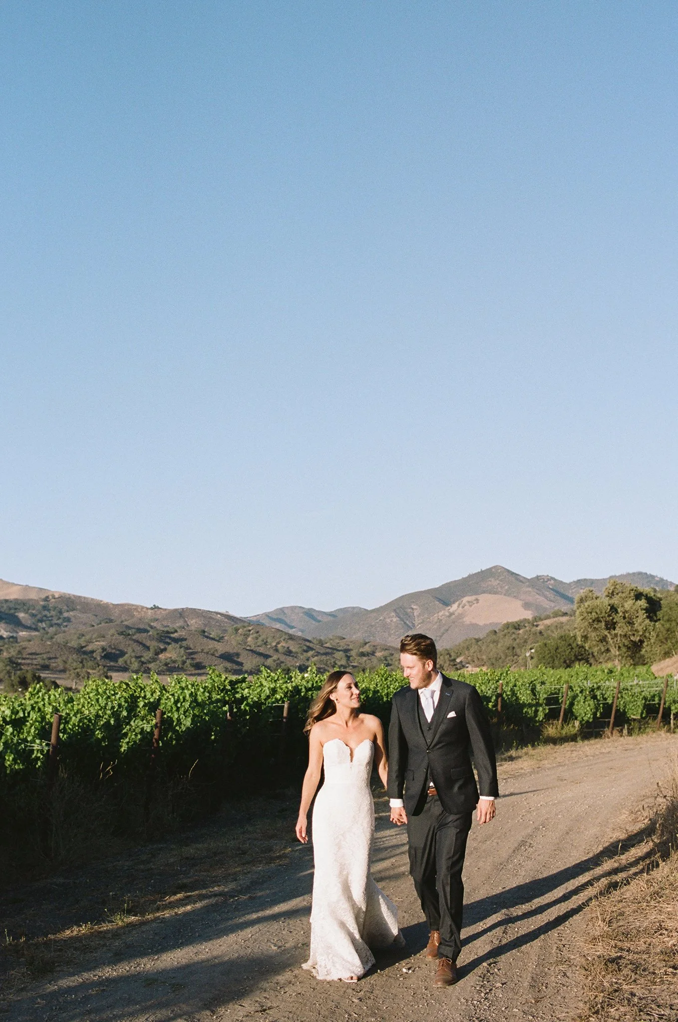 Los-Olivos-Winery-Wedding-Photographer-024.jpg