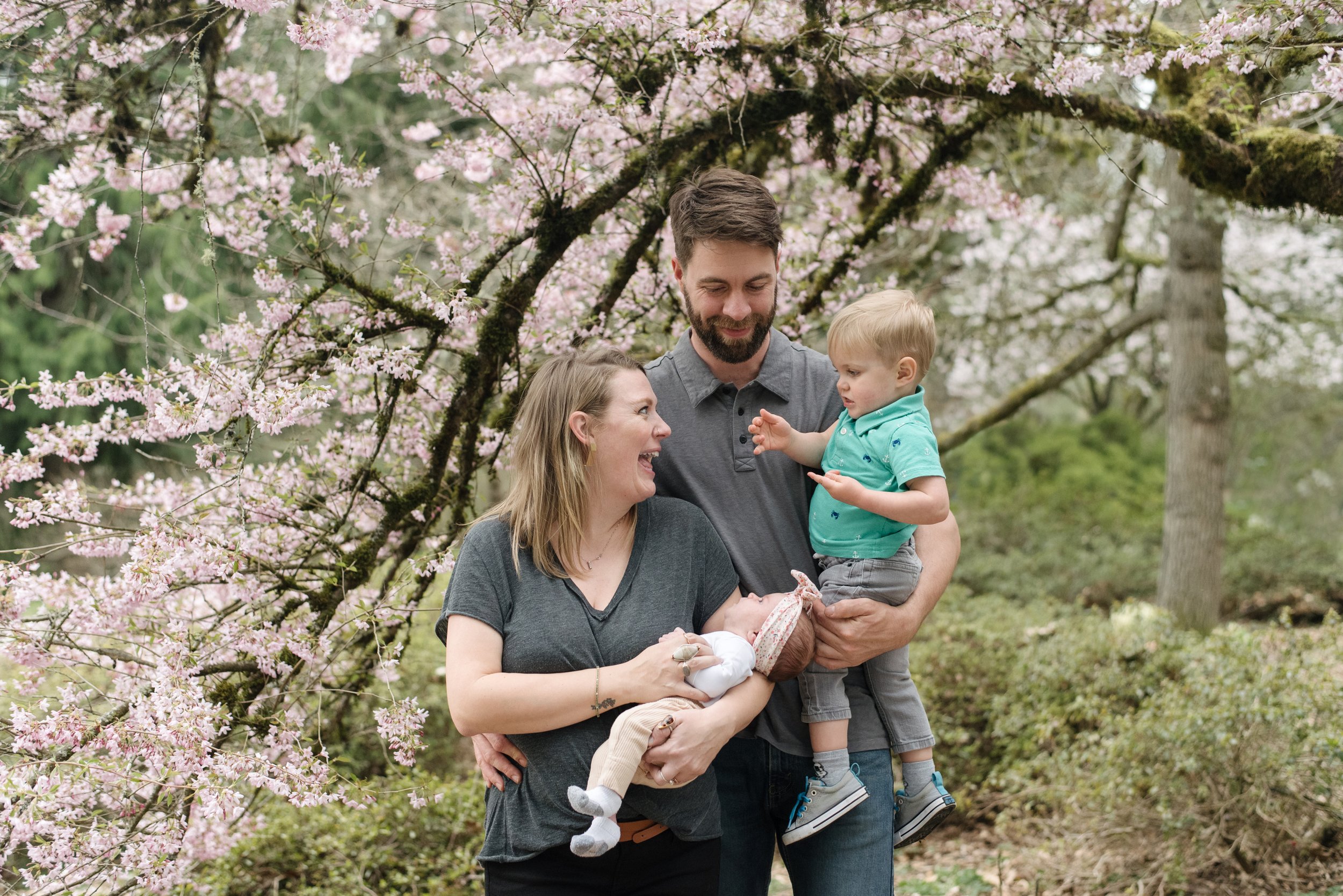 Seattle-Mini-Sessions-Cherry-Blossoms-NYC-11.jpg