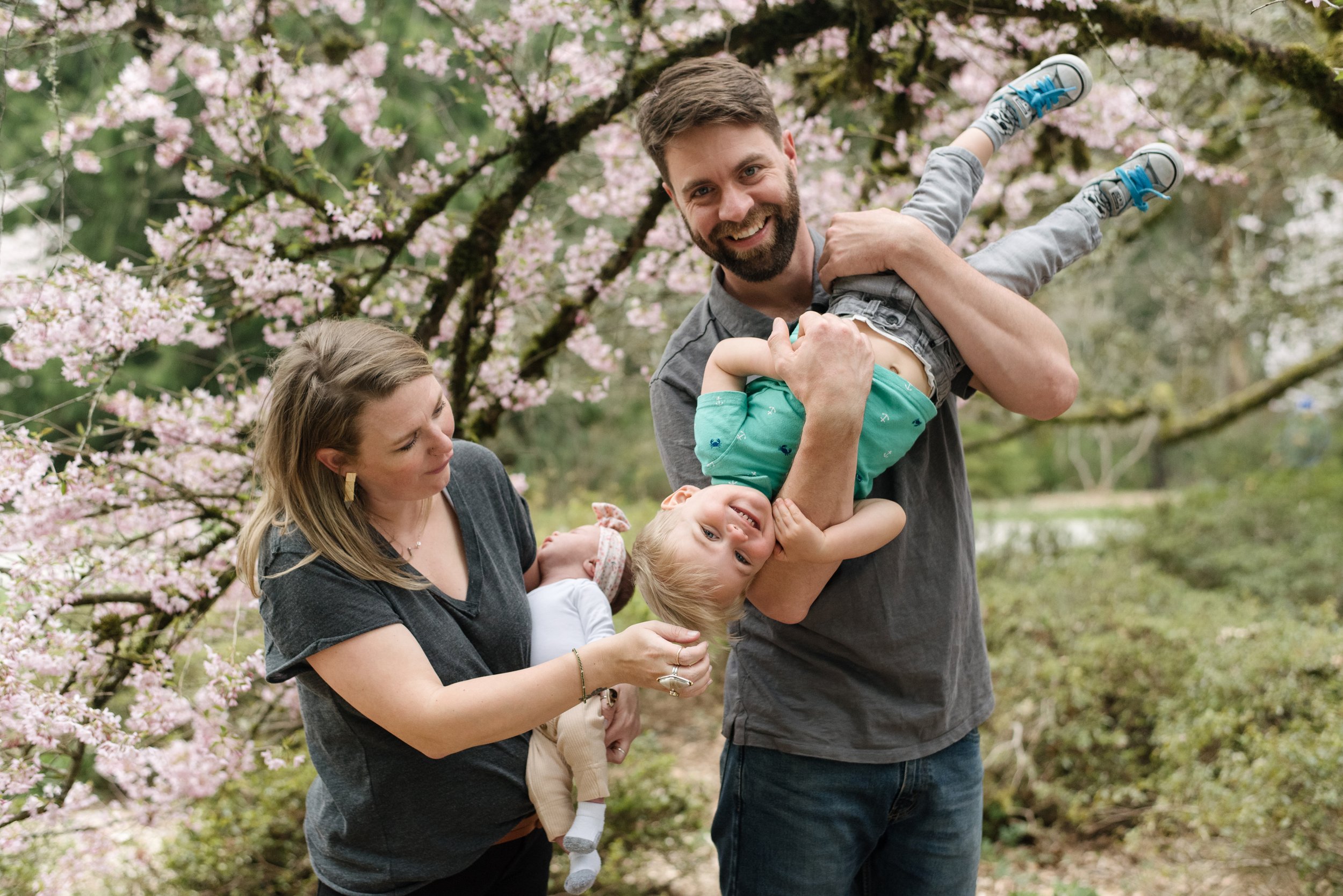 Seattle-Mini-Sessions-Cherry-Blossoms-NYC-18.jpg
