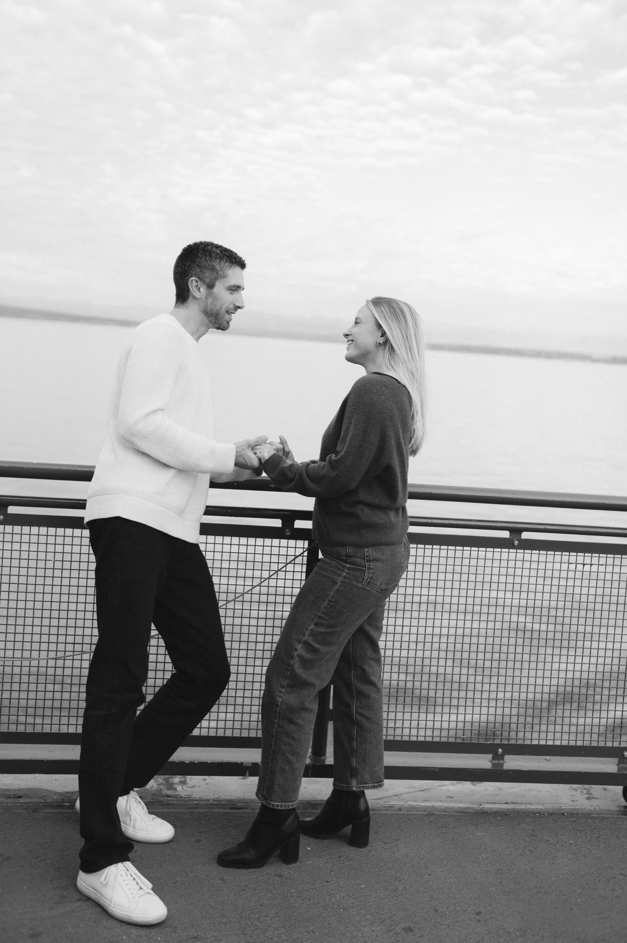 Whidbey-Island-Engagement-Session-005.jpg
