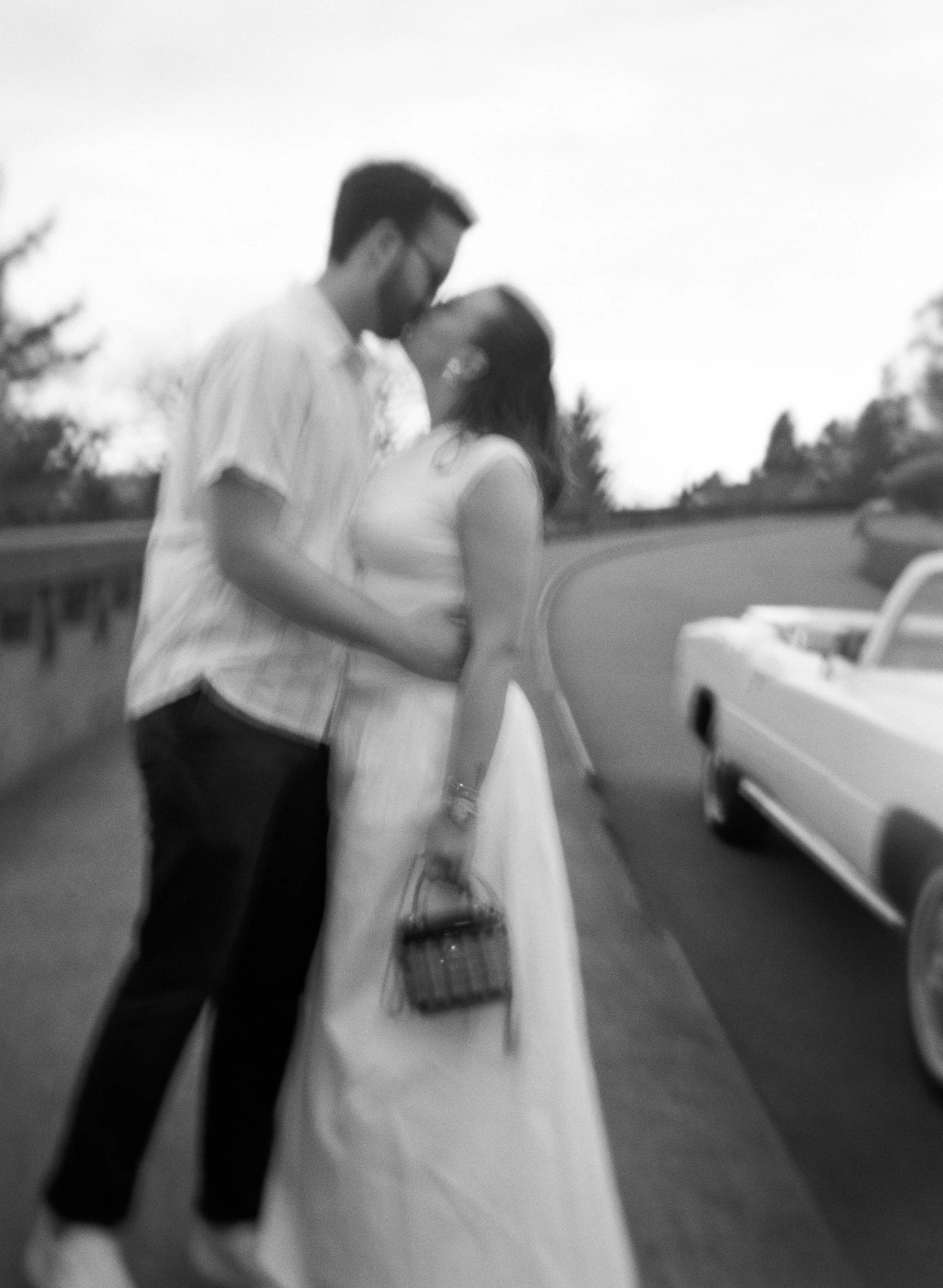 Seattle-Engagement-Session-Martinis-Vintage-Car-074.jpg