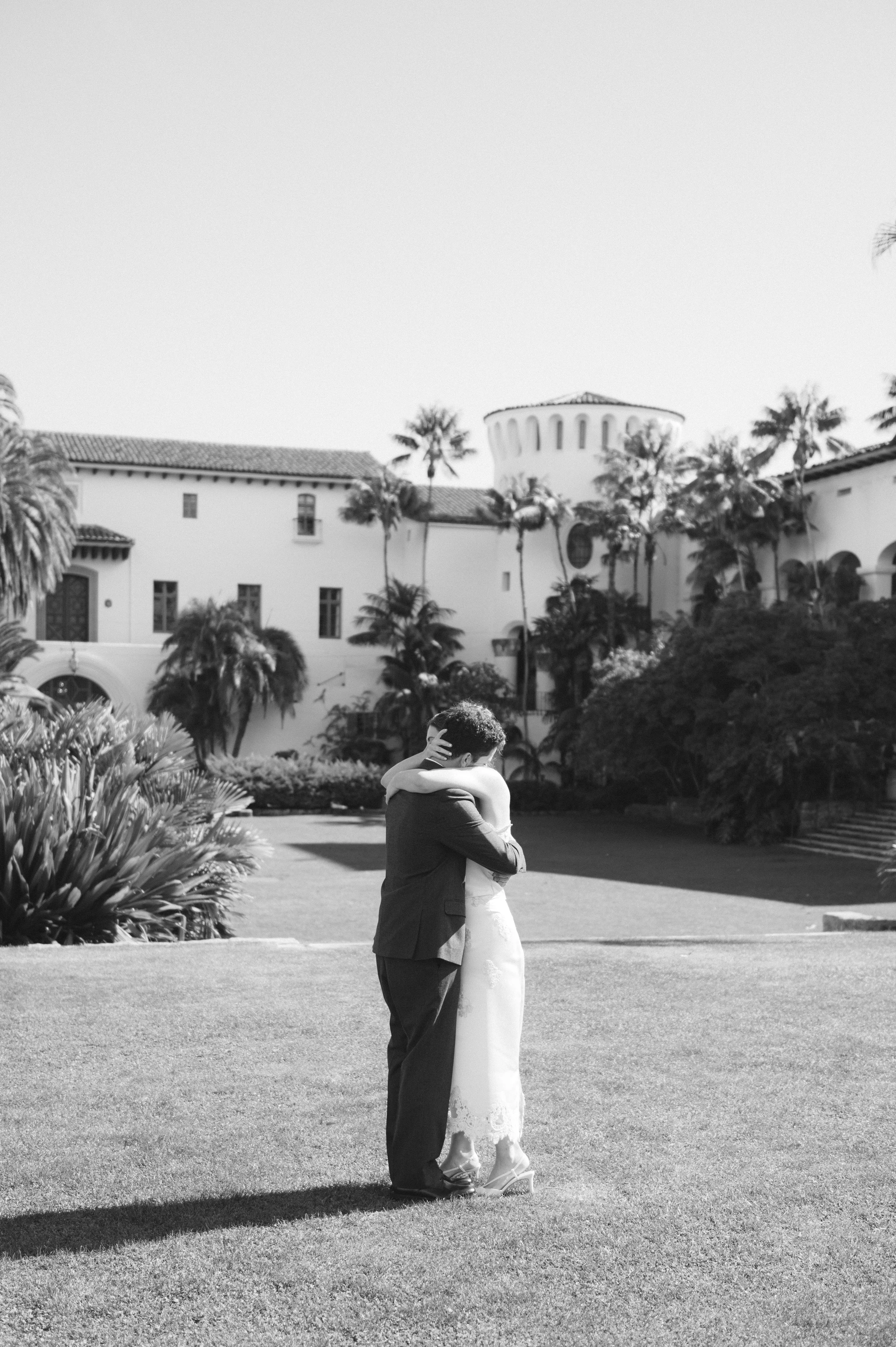 Santa-Barbara-Courthouse-Elopement-027.jpg
