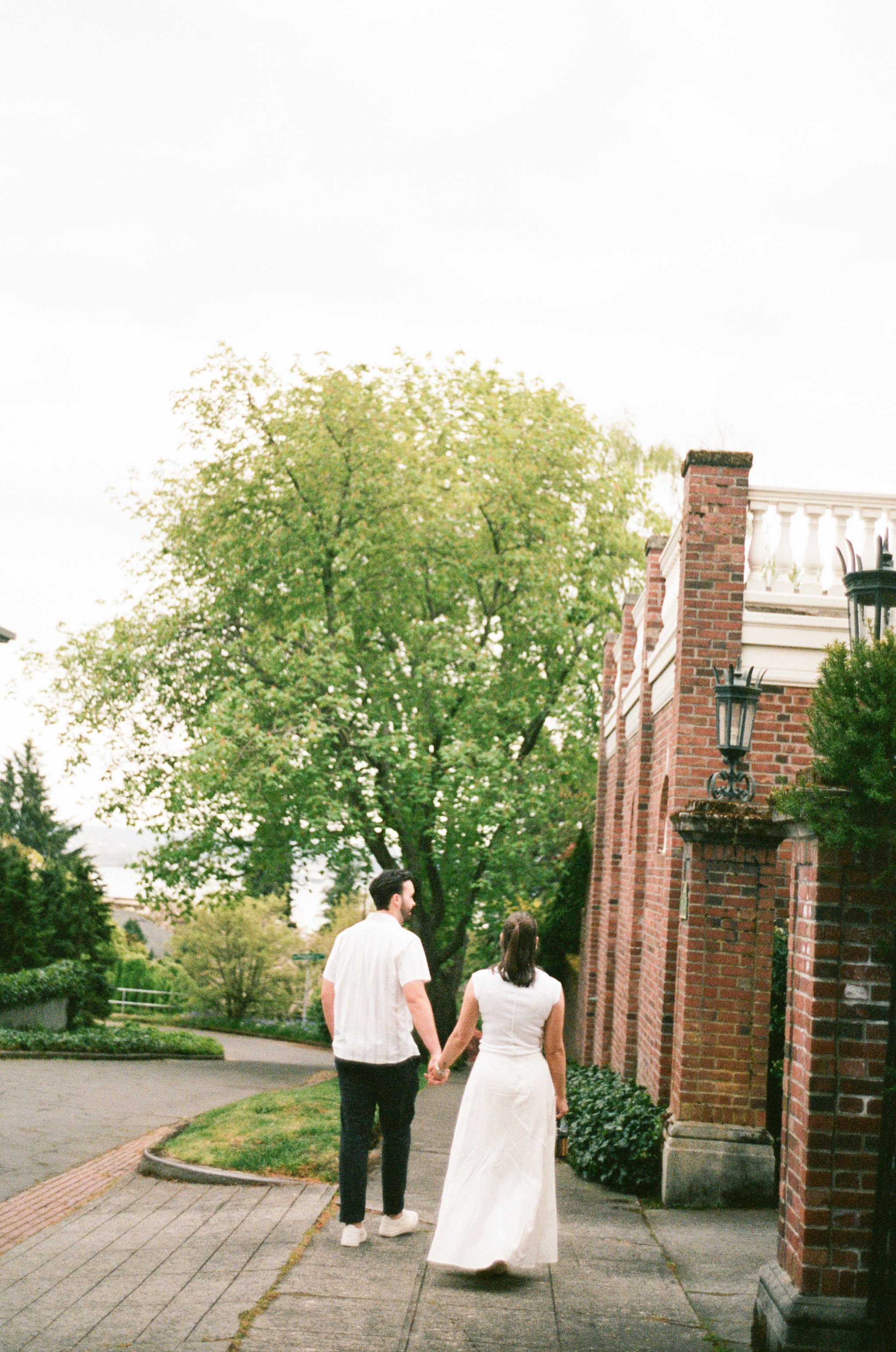 Seattle-Engagement-Session-Martinis-Vintage-Car-047.jpg