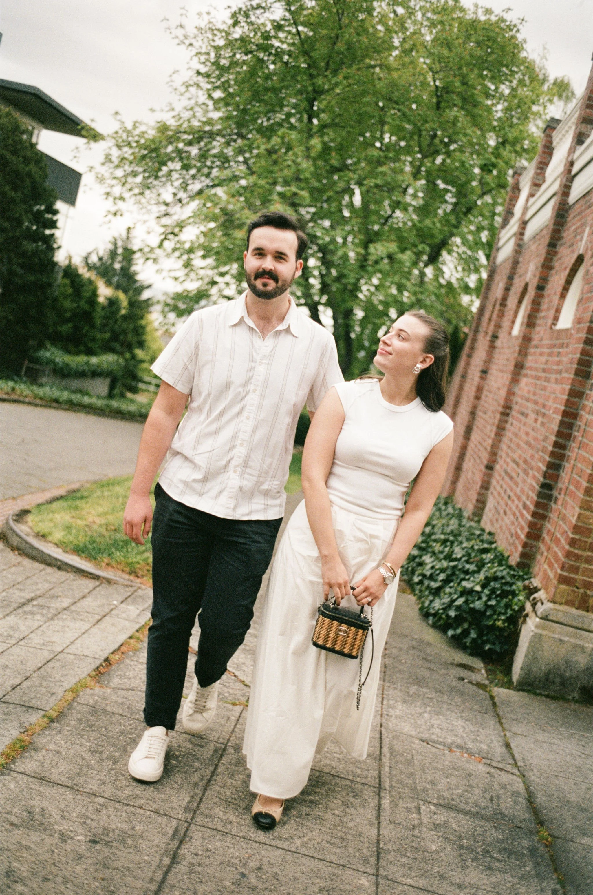 Seattle-Engagement-Session-Martinis-Vintage-Car-049.jpg