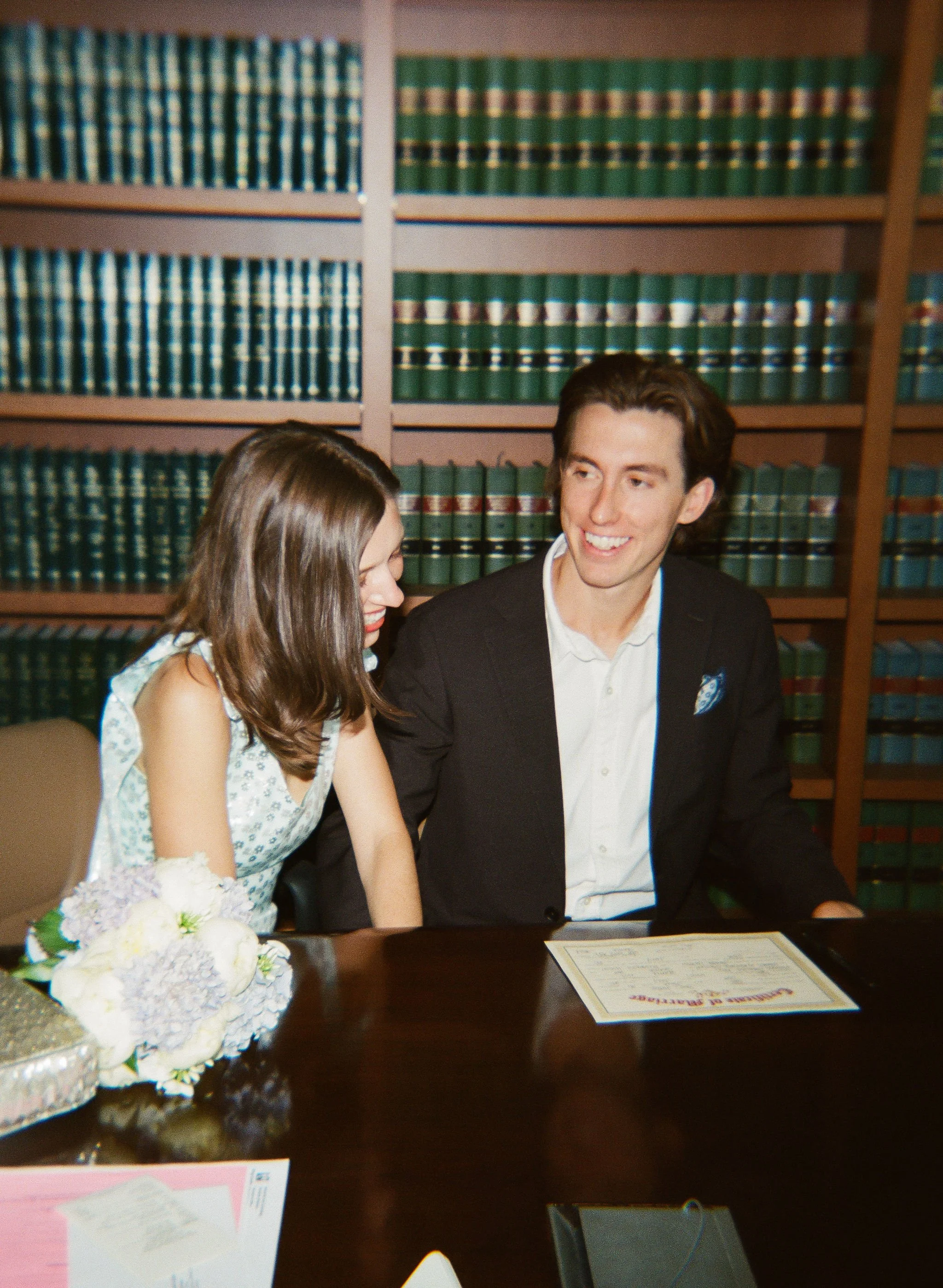 Seattle-Courthouse-Elopement-031.jpg