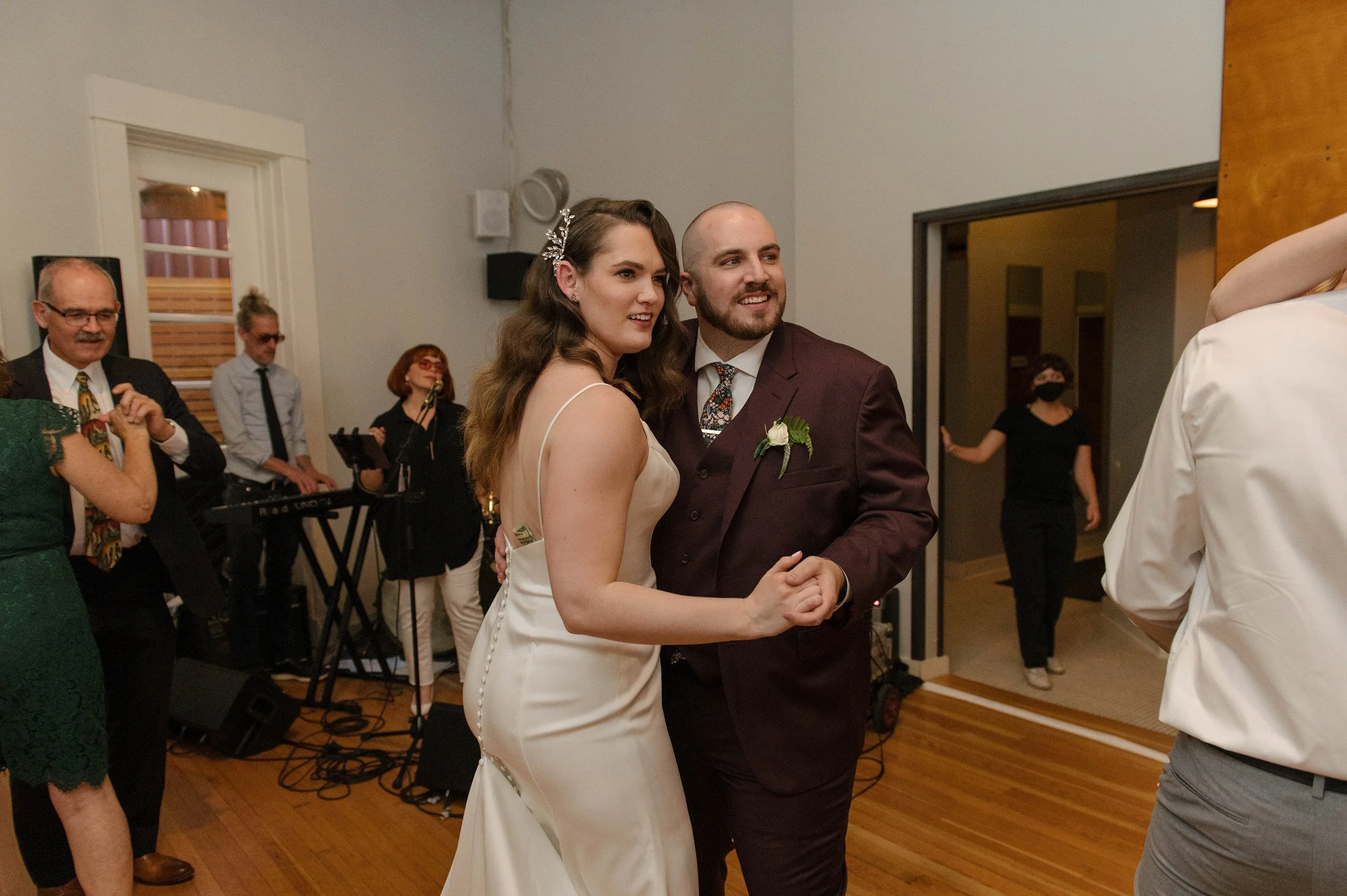 Volunteer Park Wedding Seattle Washington Photographer