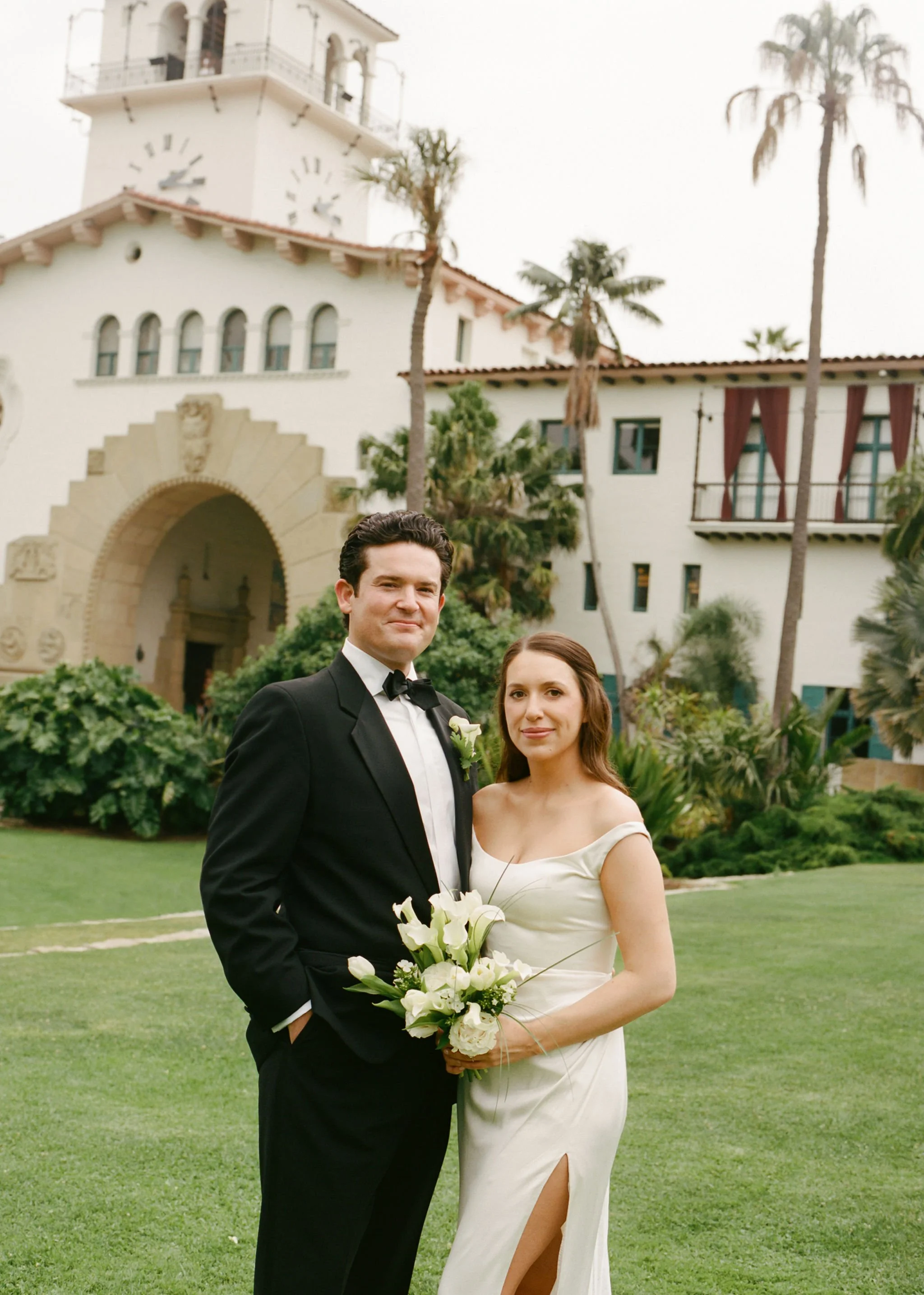 Santa-Barbara-Court-House-Wedding-005.jpg