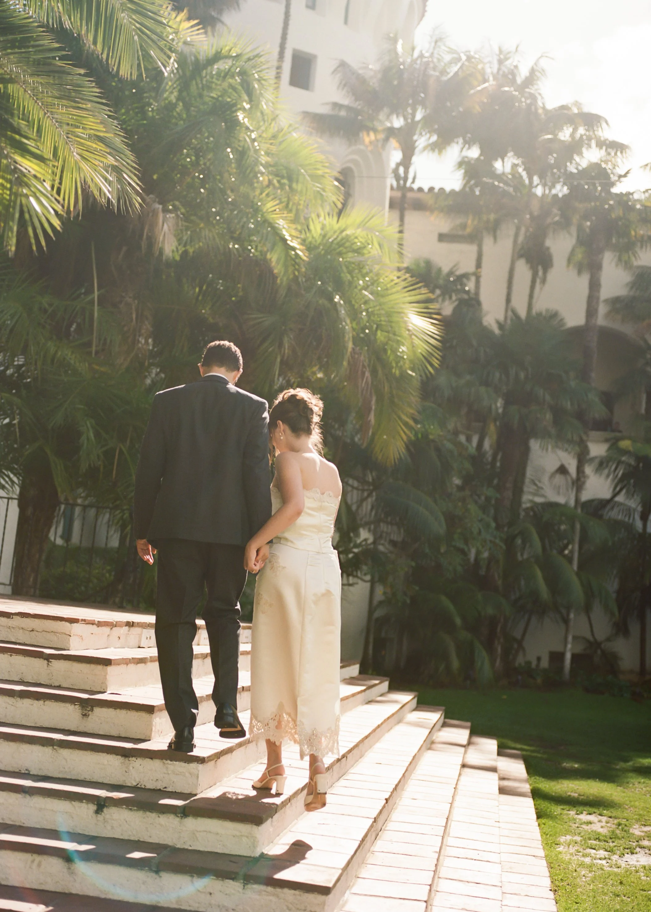 Santa-Barbara-Courthouse-Elopement-097.jpg