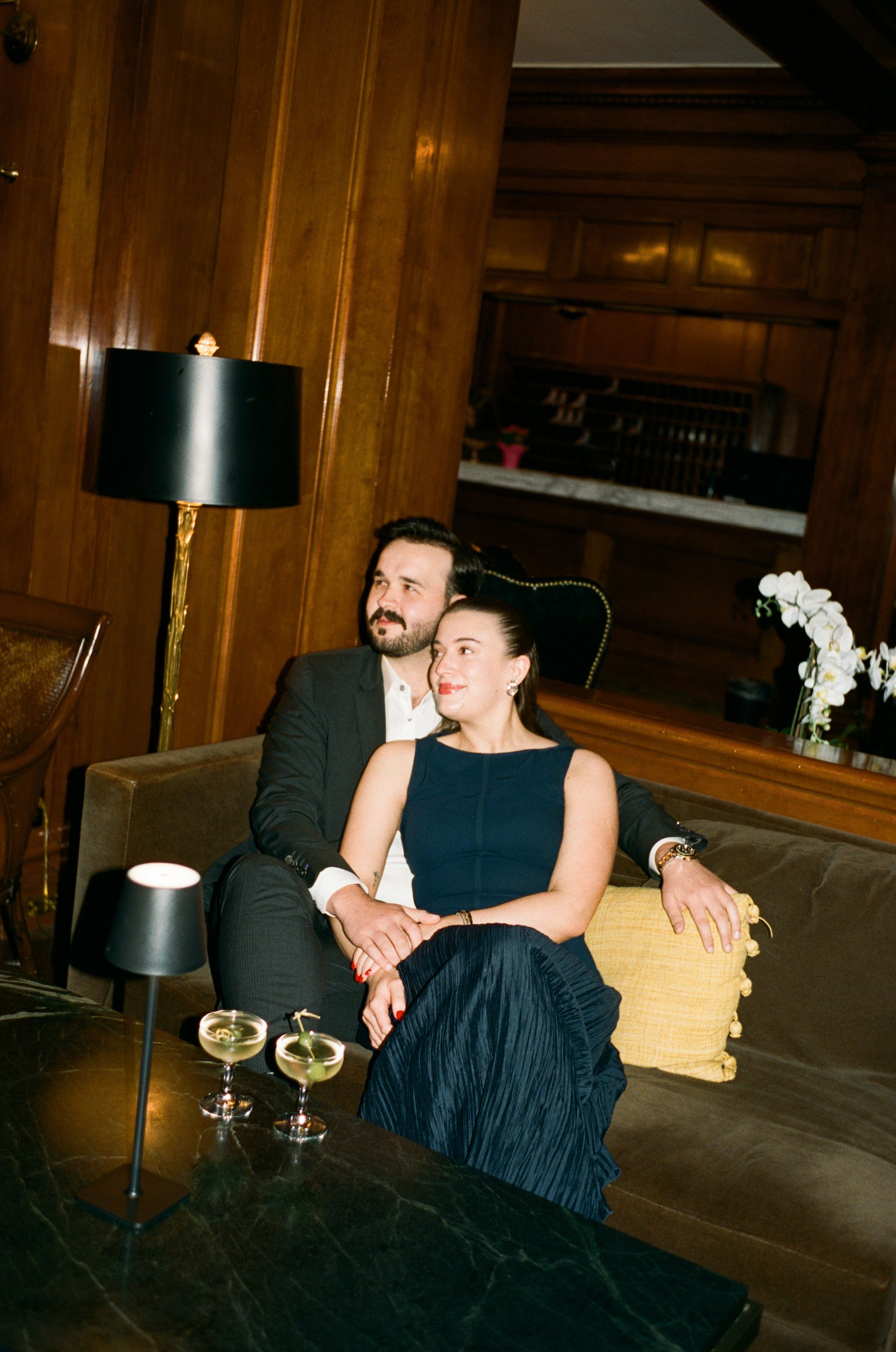 Seattle-Engagement-Session-Martinis-Vintage-Car-007.jpg