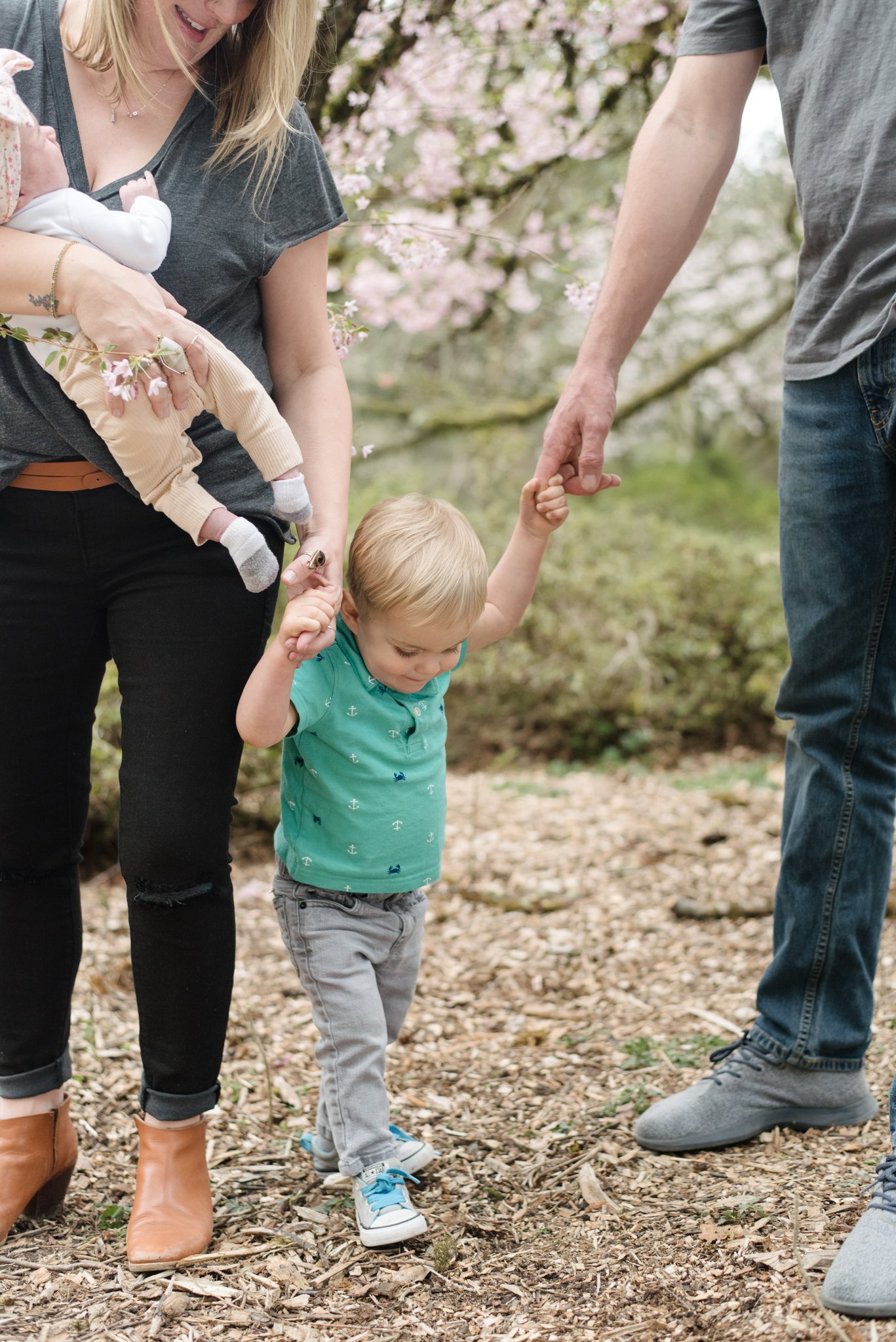 Seattle-Mini-Sessions-Cherry-Blossoms-NYC-7.jpg