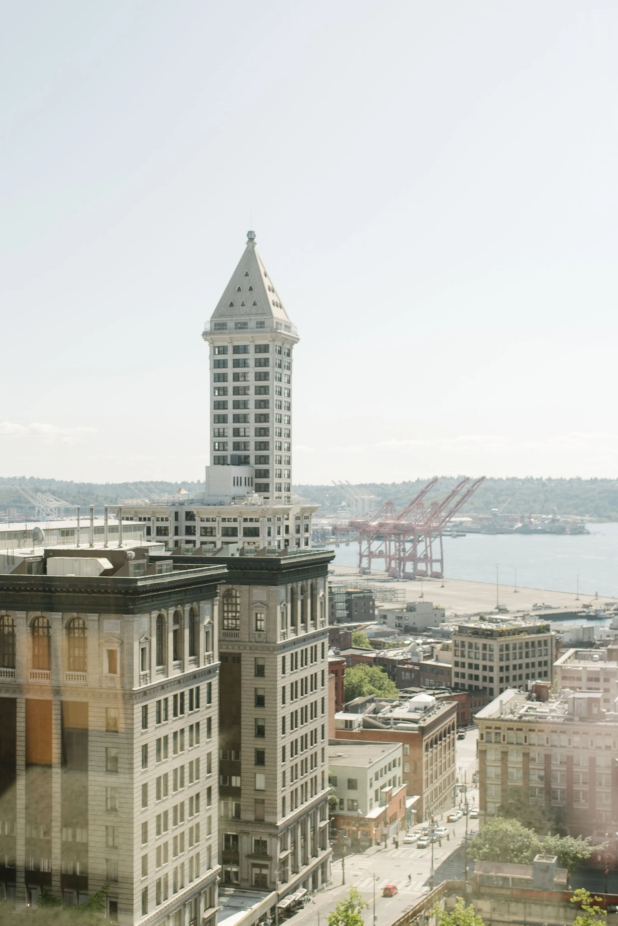 Seattle-Courthouse-Elopement-002.jpg