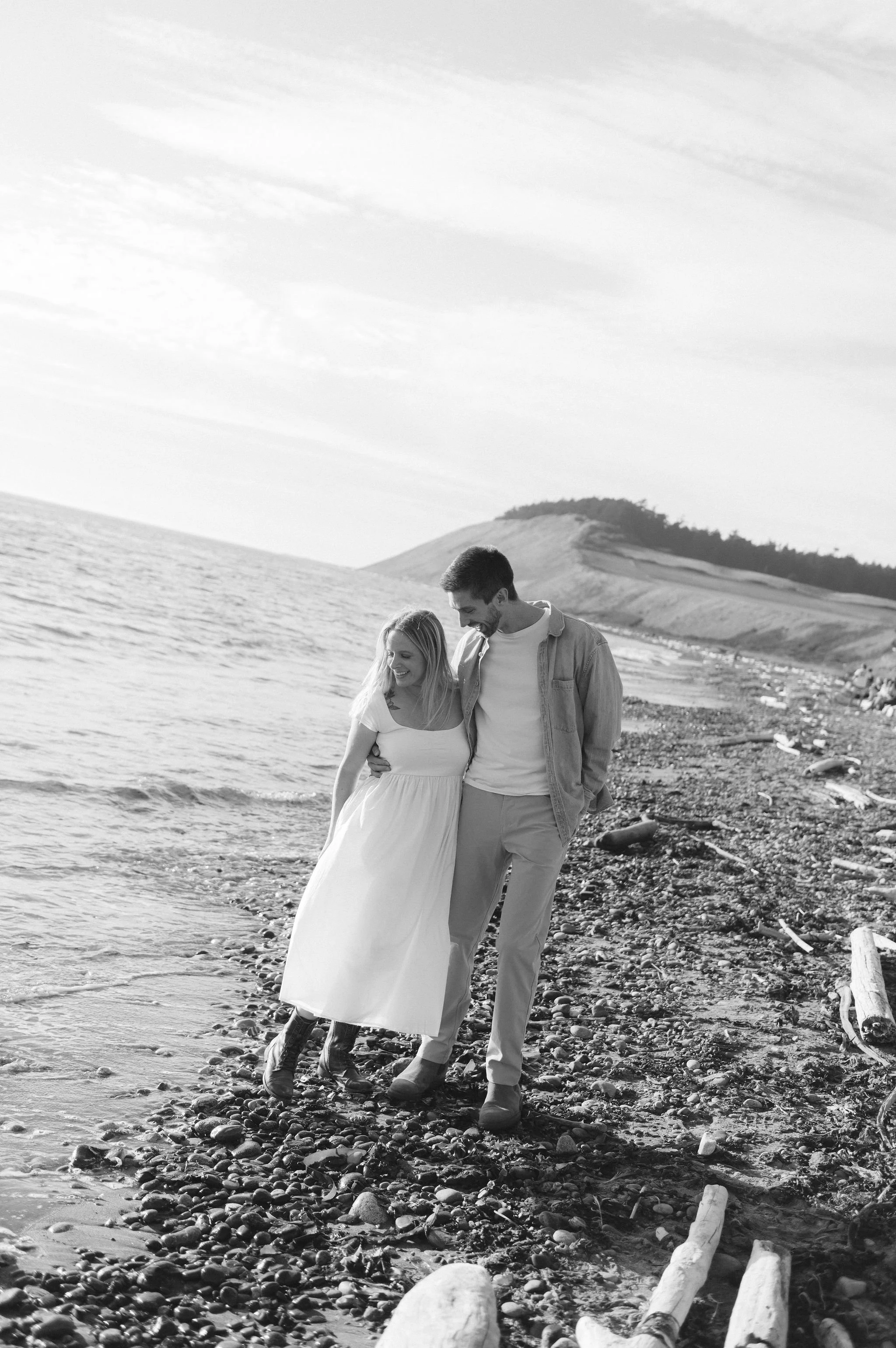 Whidbey-Island-Engagement-Session-073.jpg