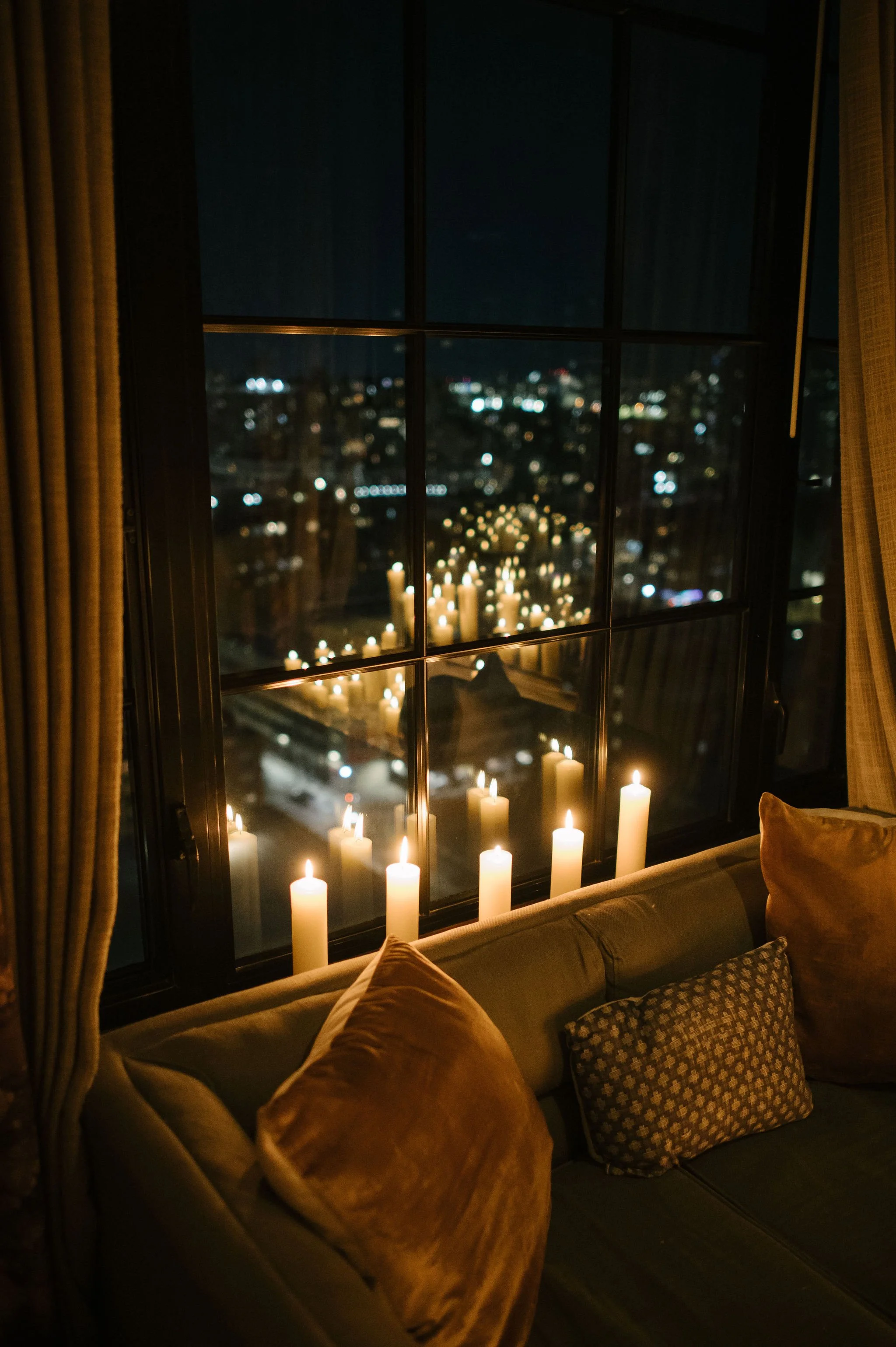 Ludlow-Hotel-Engagement-Photographer-NYC-006.jpg