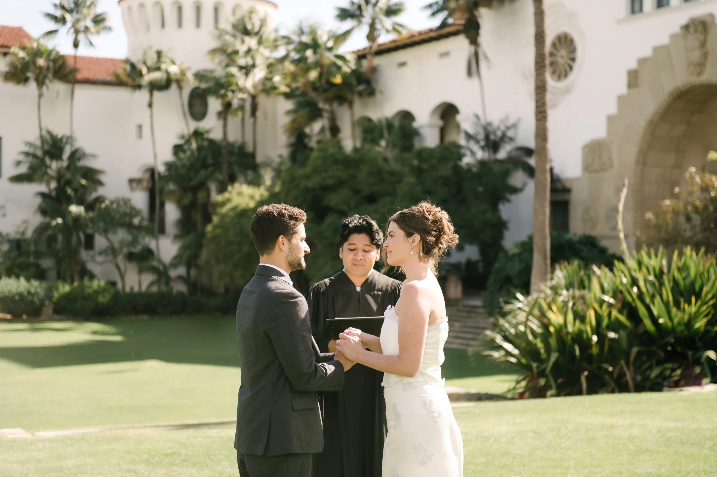 Santa-Barbara-Courthouse-Elopement-021.jpg