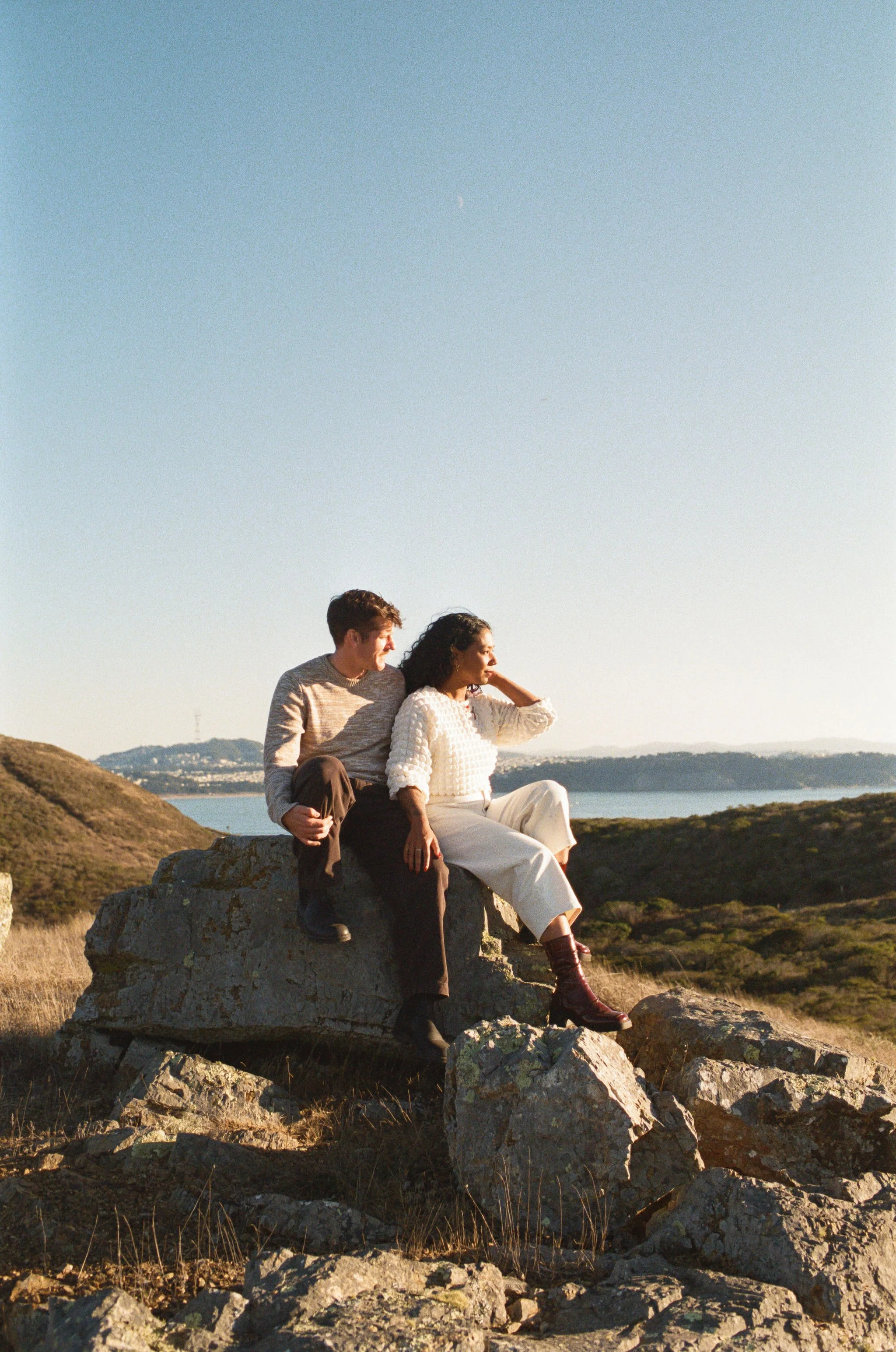 Marin-Headlands-Engagement-Session-014.jpg