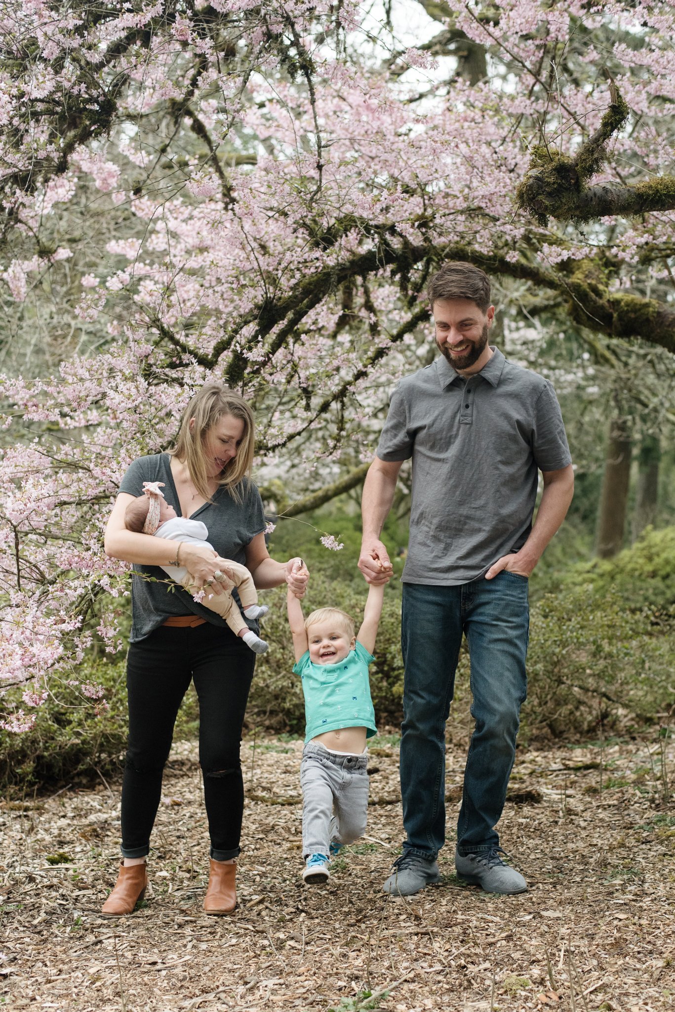 Seattle-Mini-Sessions-Cherry-Blossoms-NYC-1.jpg