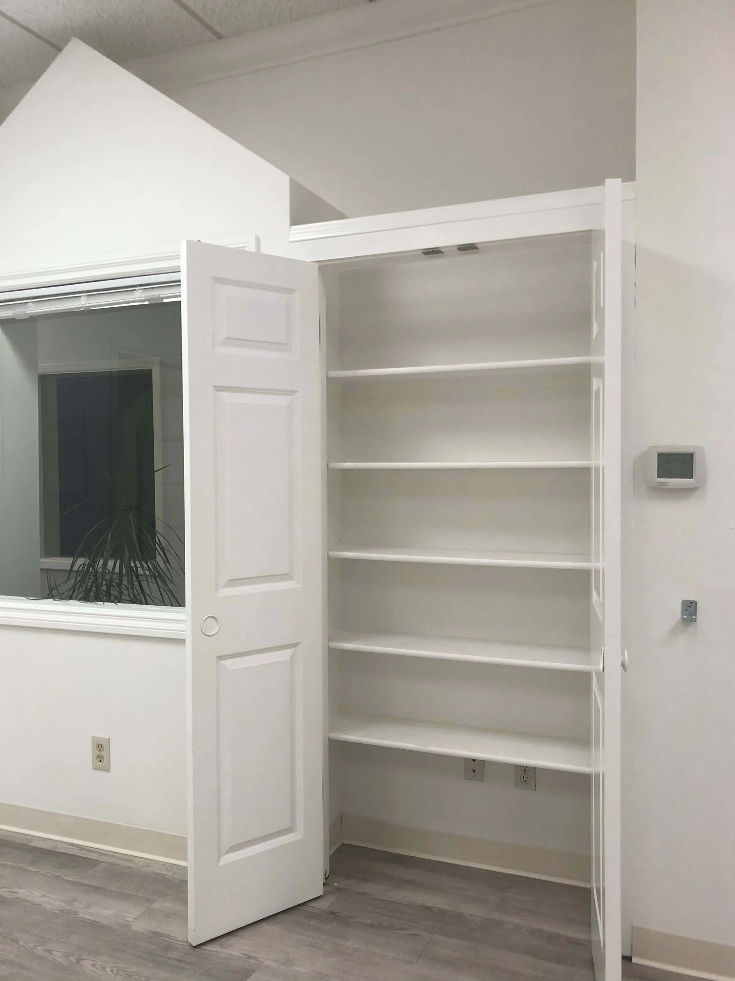 Oregon-professionally-painted-doors-simply-white-semi-gloss.jpg