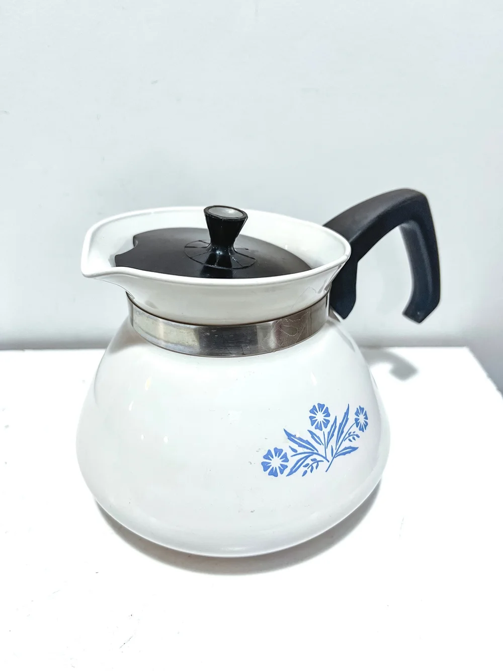 Vintage Corningware Blue Cornflower 6 Cup P-104 Coffee/ Tea Kettle — myrtle  and mo