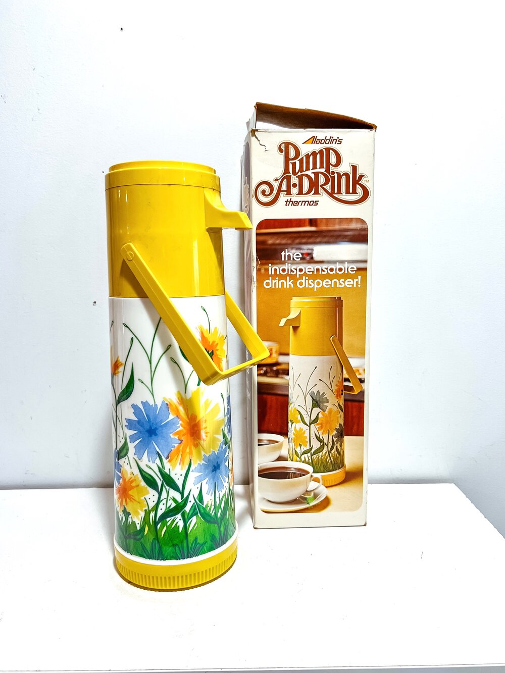 Aladdin Pump Thermos Drink Dispenser w/ Original Box — myrtle and mo