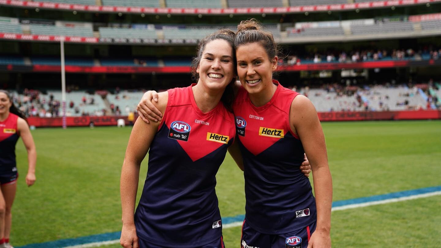 Big YES to more of this @melbourneaflw ❤️💙
#aflw7 #august