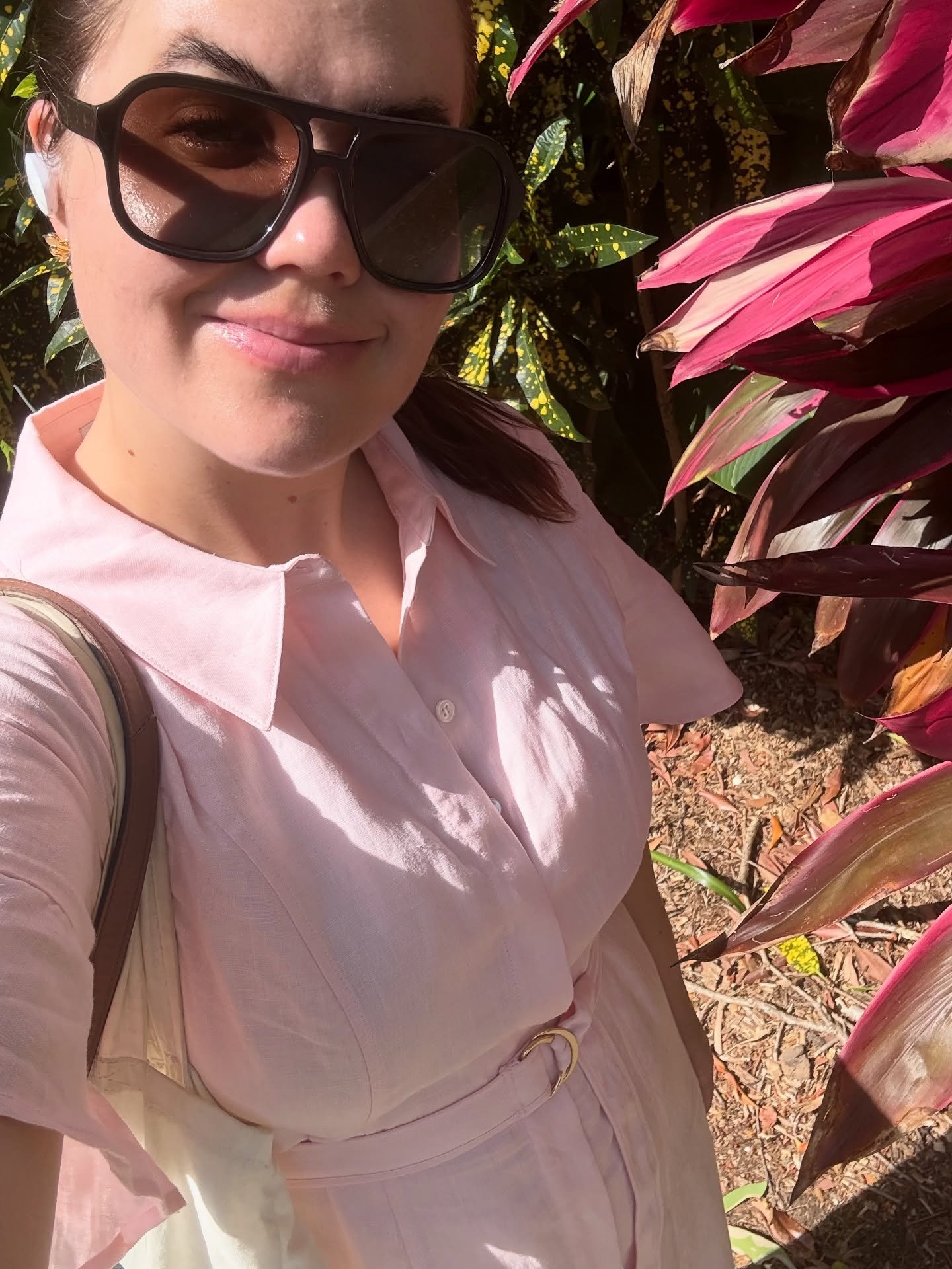 @misshollywilliams soaking up the morning sun in her fave Blake Polarised Sunnies. 

We're buzzing with excitement getting @monrenn&rsquo;s latest goodies steamed and ready for you! Check out our stories for a first look at the new collection, handpi